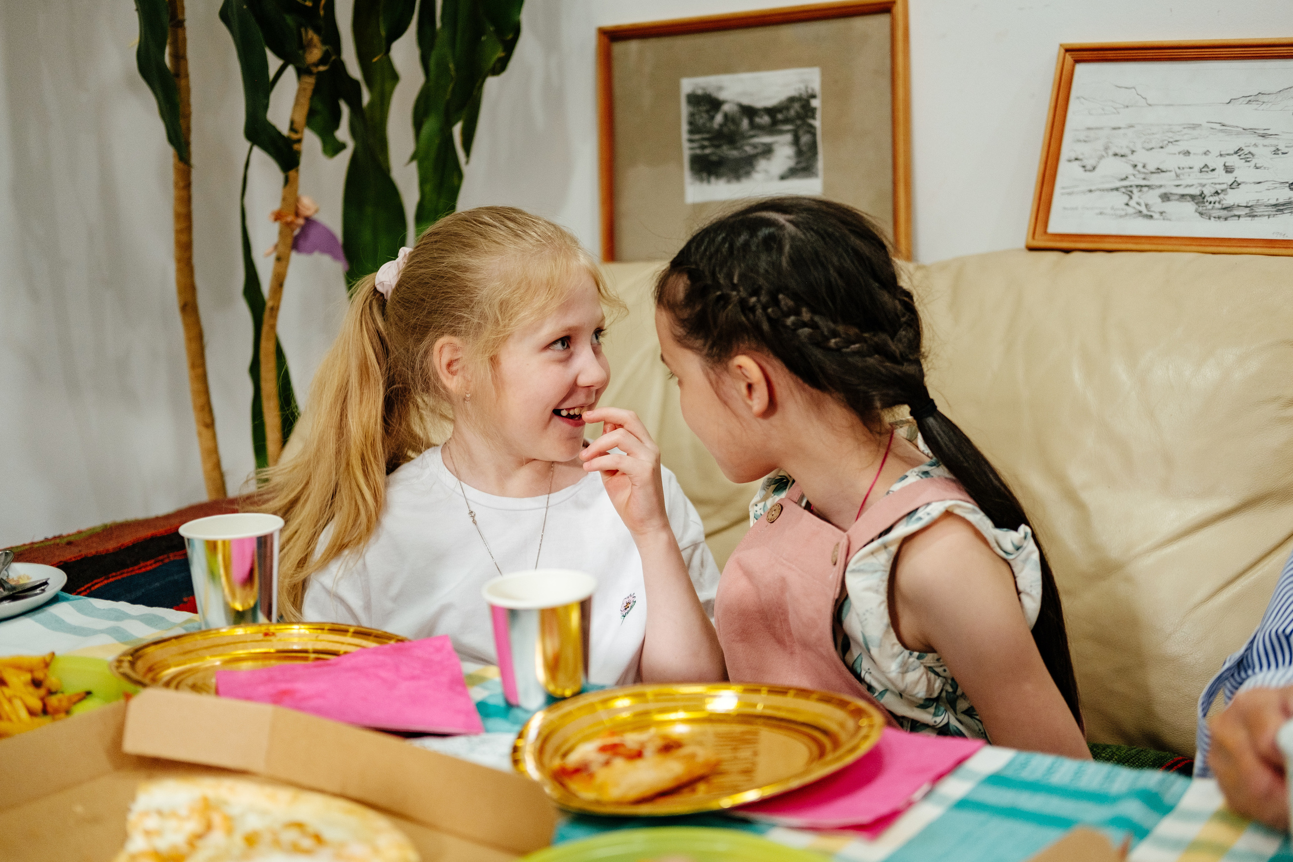День рождения в художественной галерее. Фотограф в Иркутске Анна Мирошникова