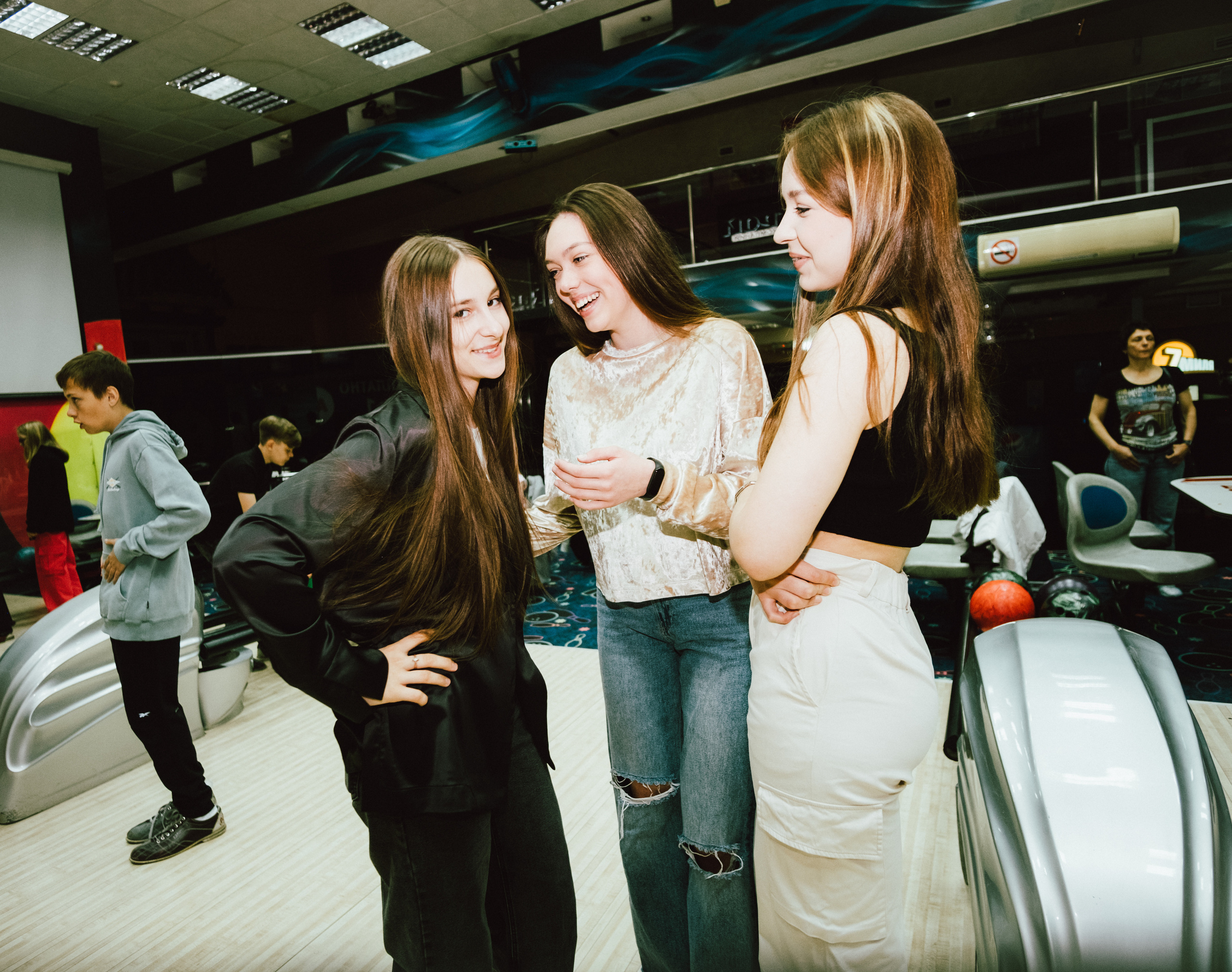 Выпускной в боулинге. Фотограф в Иркутске Анна Мирошникова