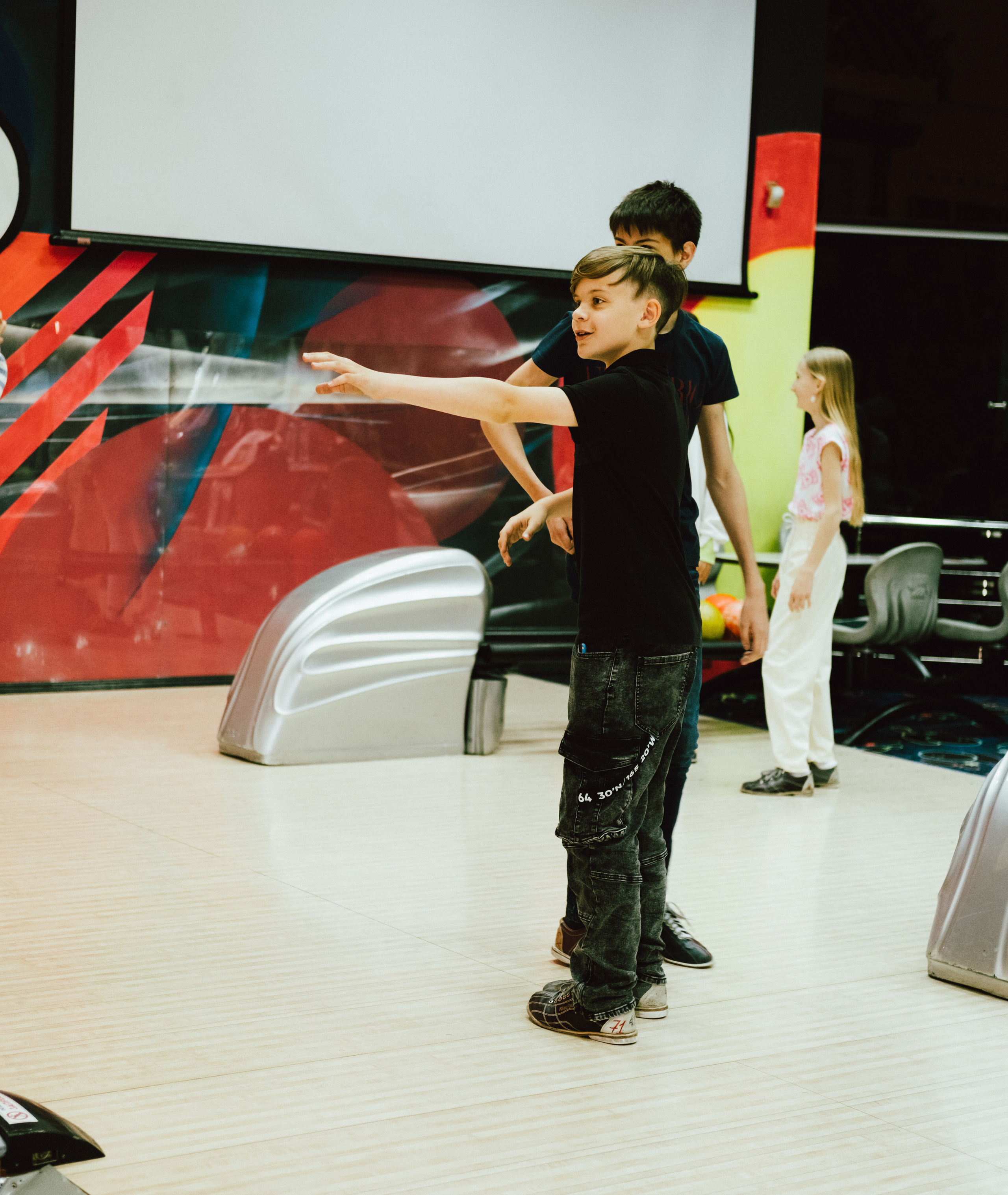 Выпускной в боулинге. Фотограф в Иркутске Анна Мирошникова