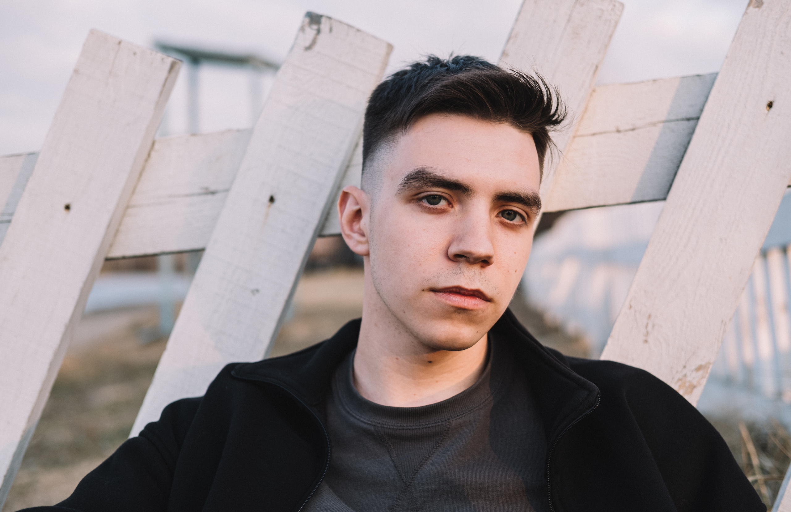 Денис, мужской портрет. Фотограф в Иркутске Анна Мирошникова