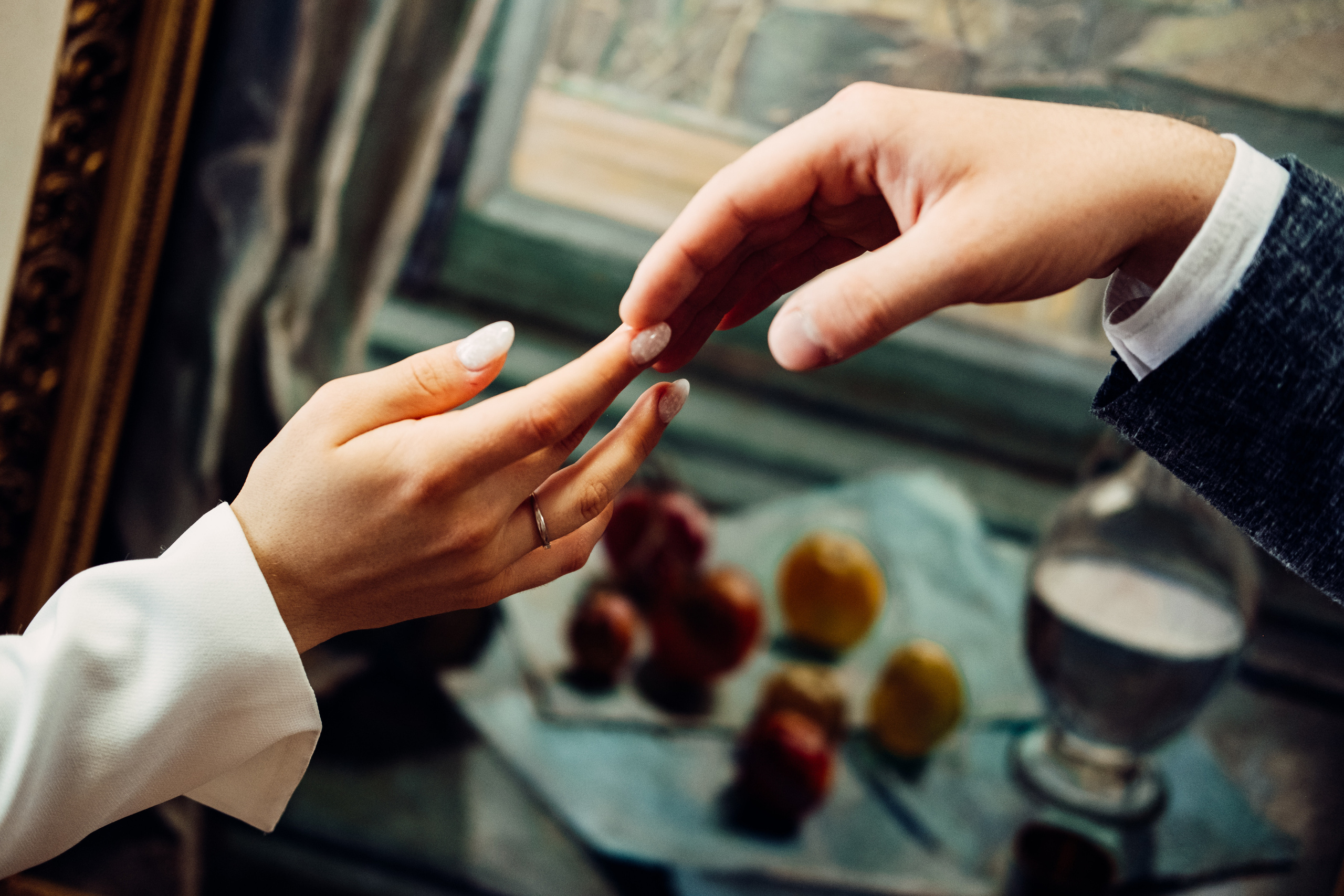 С любовью к искусству, свадьба в художественной галерее. Фотограф в Иркутске Анна Мирошникова