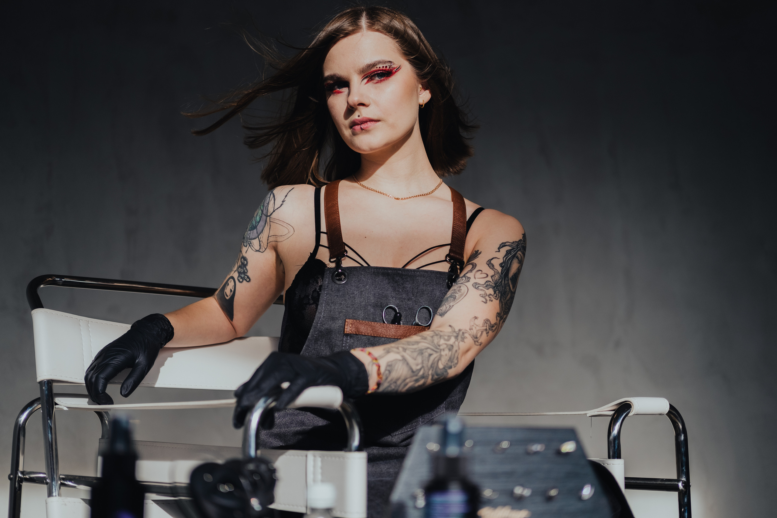 Контент съёмка для Анны пирсинг мастер. Фотограф в Иркутске Анна Мирошникова