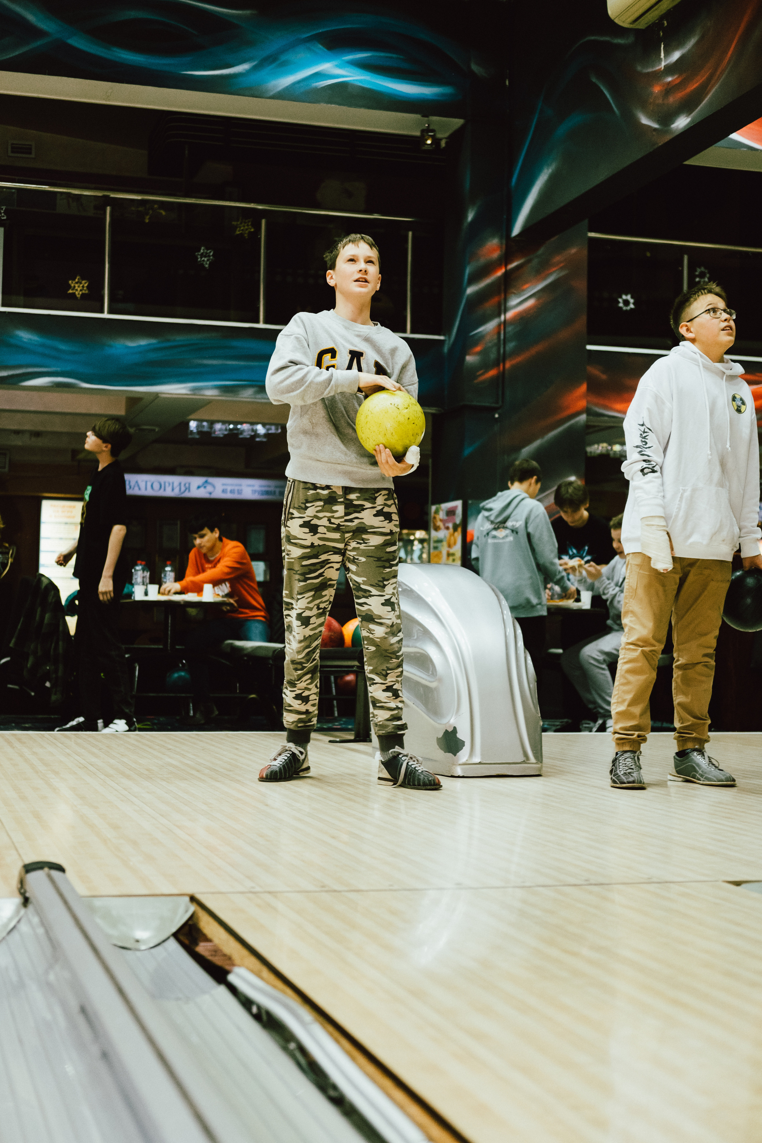 Выпускной в боулинге. Фотограф в Иркутске Анна Мирошникова