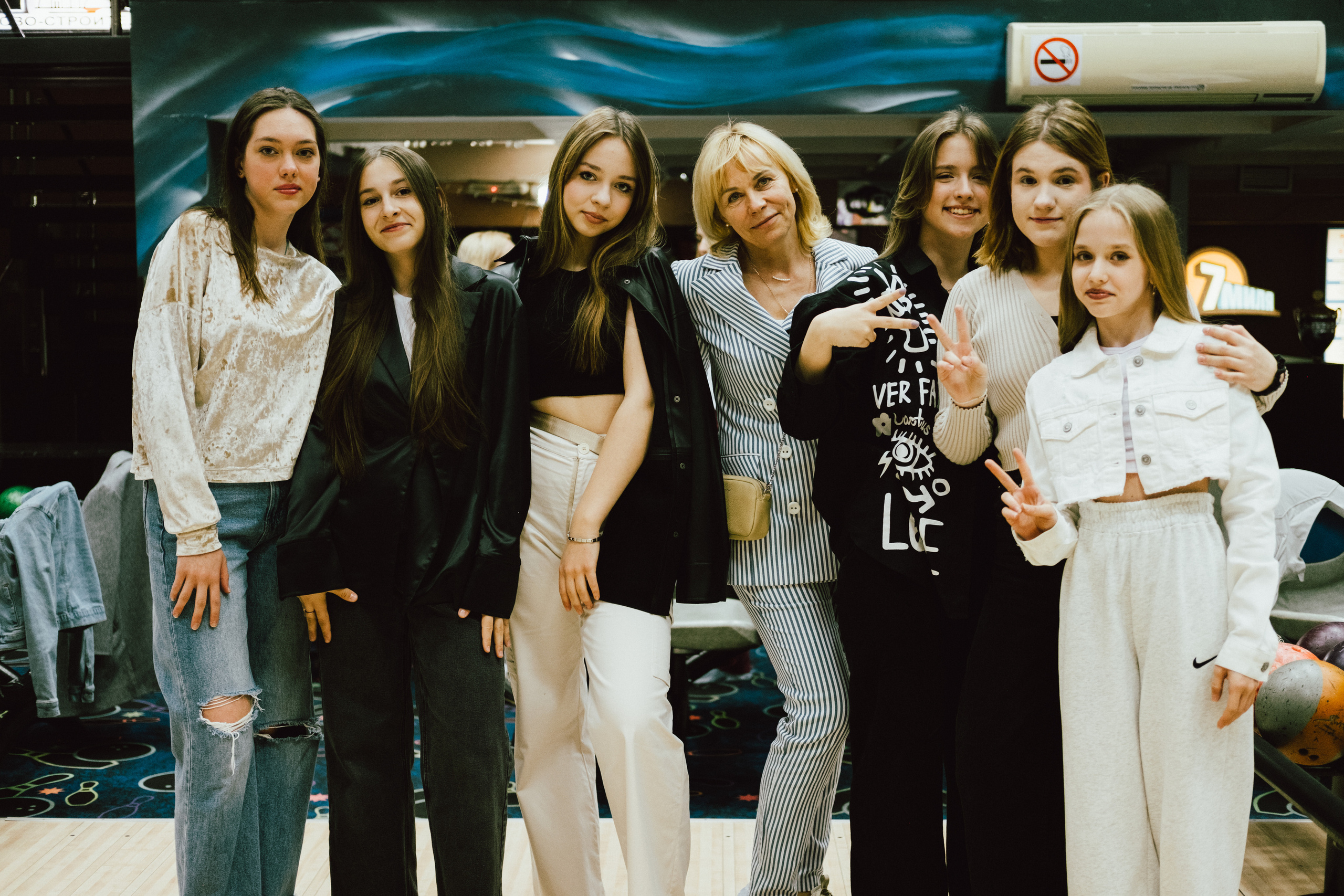 Выпускной в боулинге. Фотограф в Иркутске Анна Мирошникова