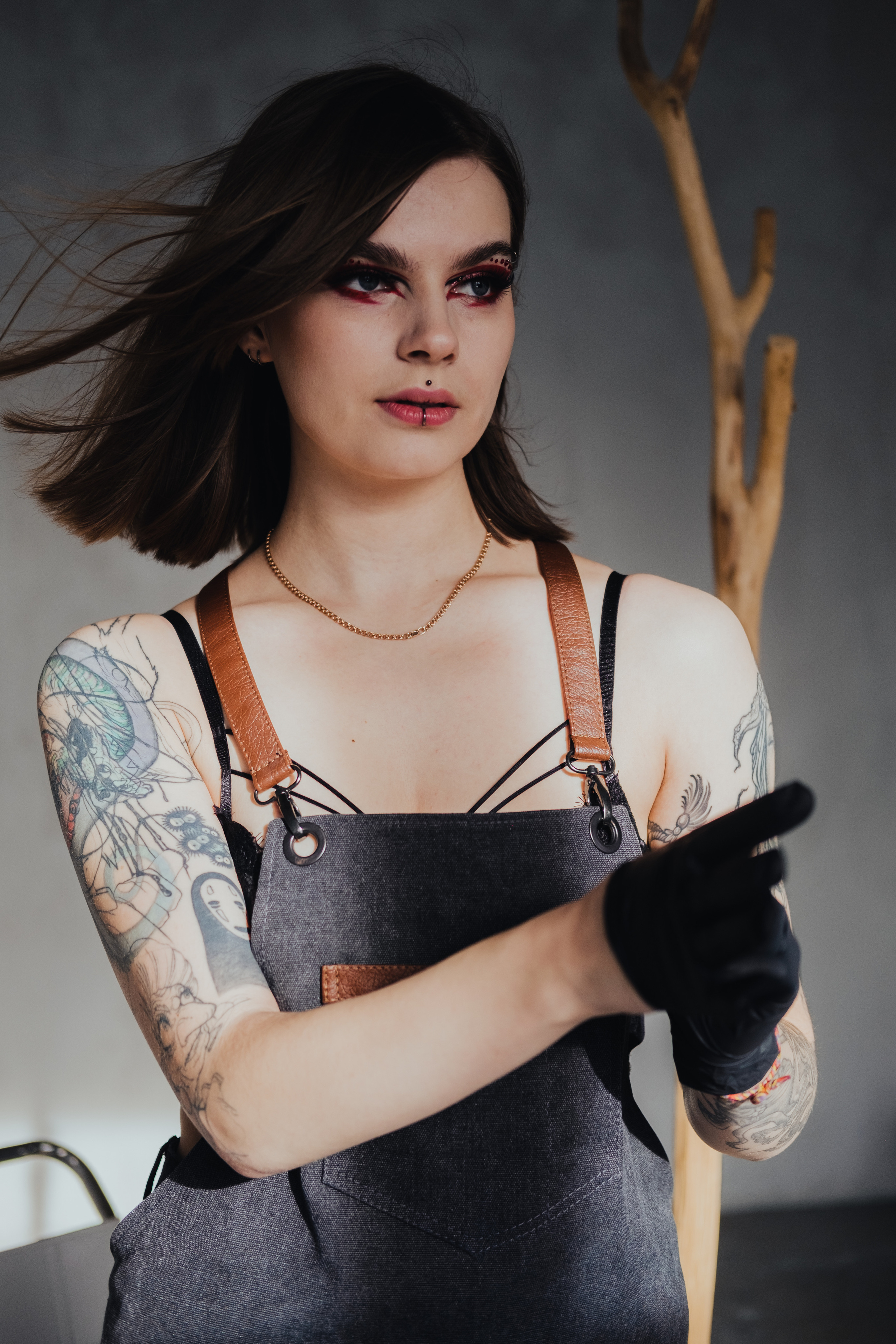 Контент съёмка для Анны пирсинг мастер. Фотограф в Иркутске Анна Мирошникова