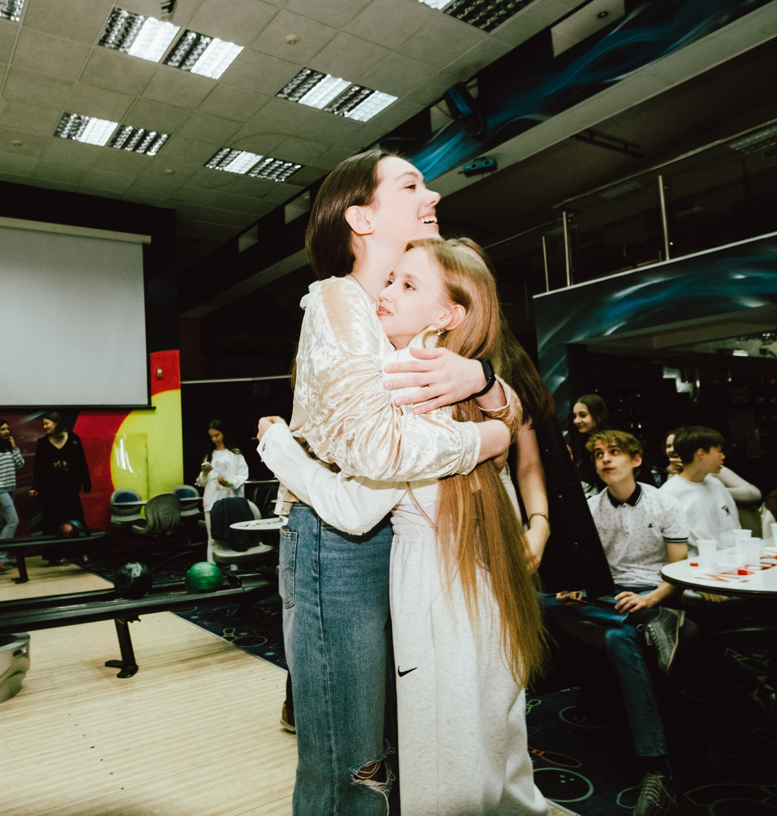 Выпускной в боулинге. Фотограф в Иркутске Анна Мирошникова