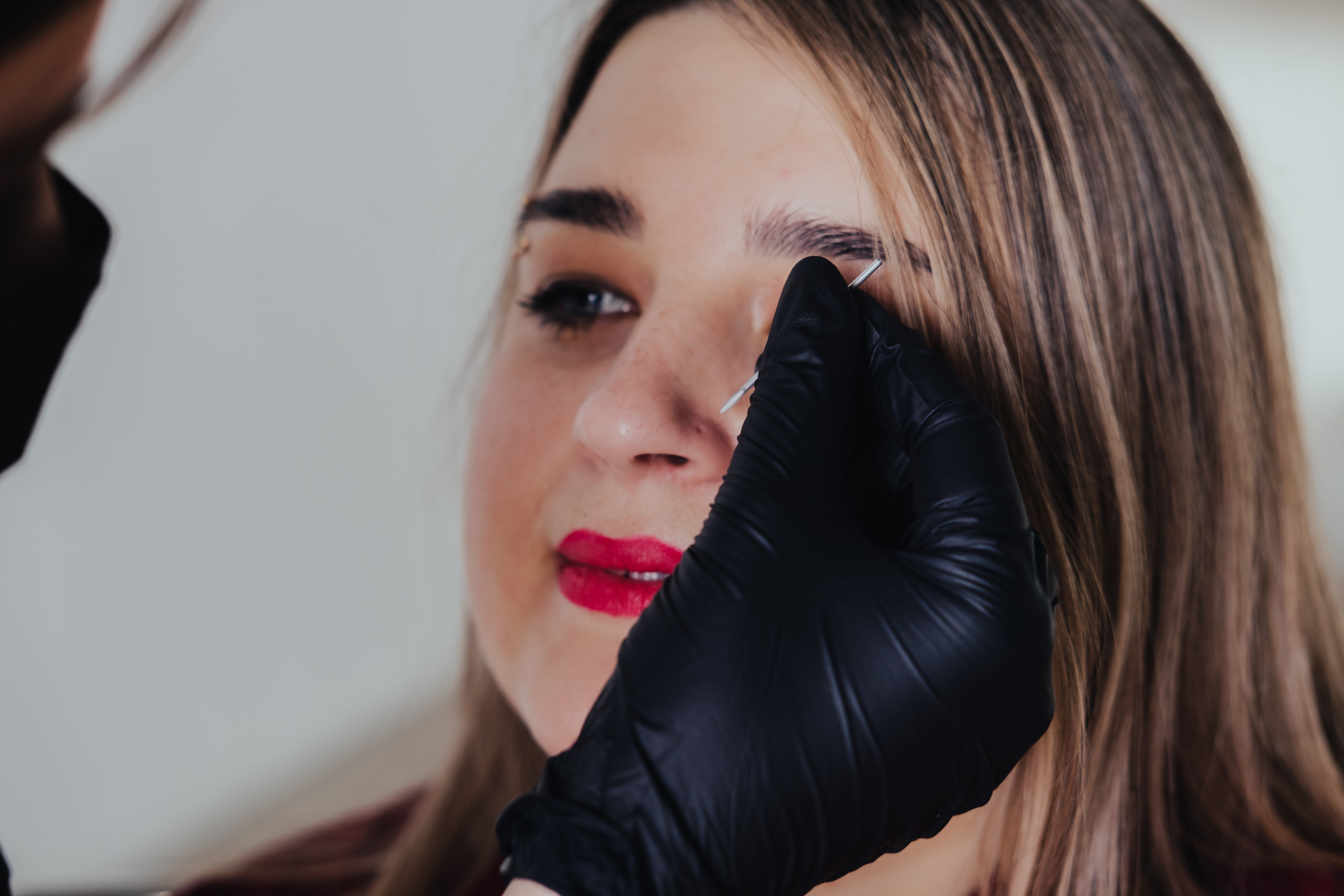 Контент съёмка для Анны пирсинг мастер. Фотограф в Иркутске Анна Мирошникова