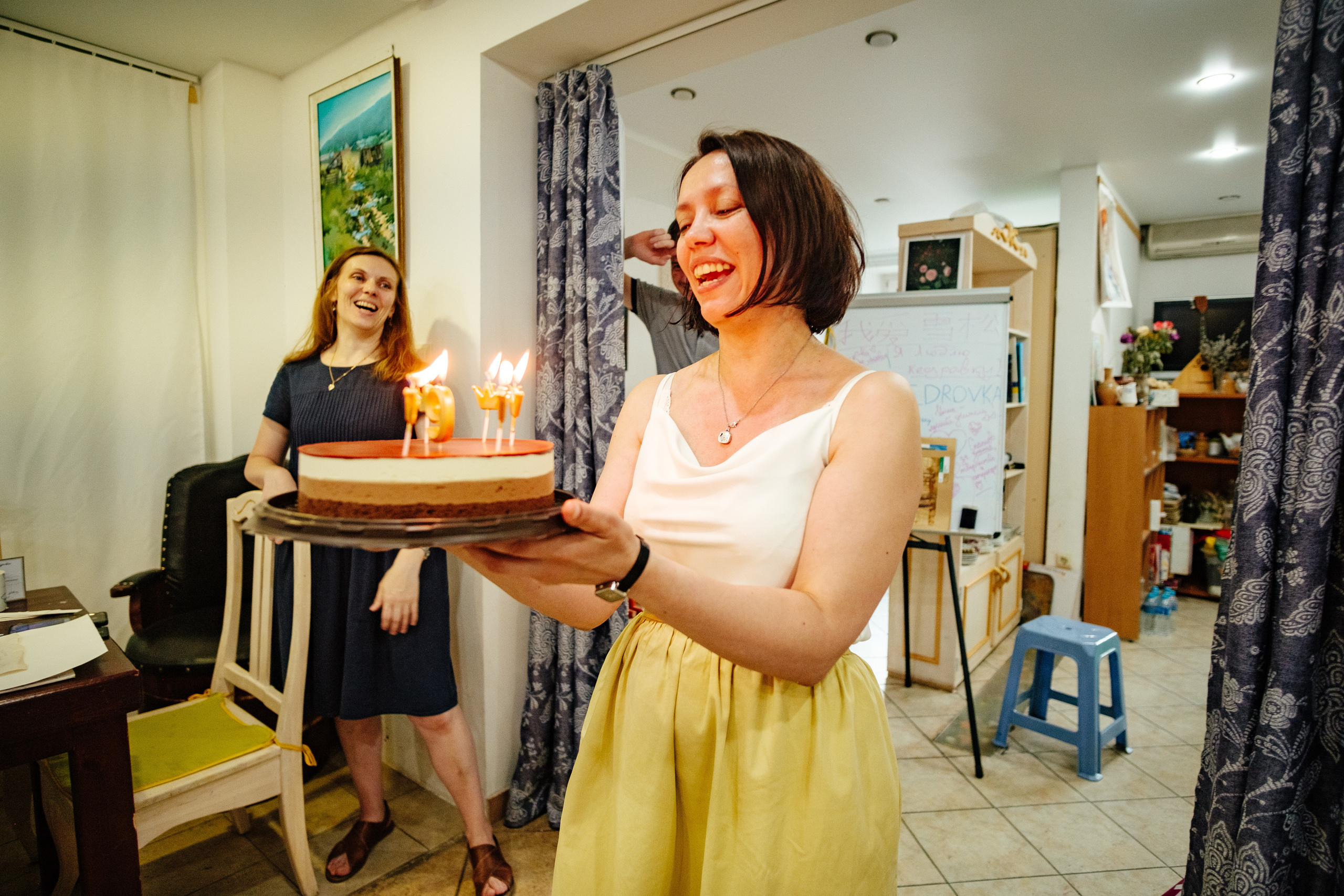День рождения в художественной галерее. Фотограф в Иркутске Анна Мирошникова