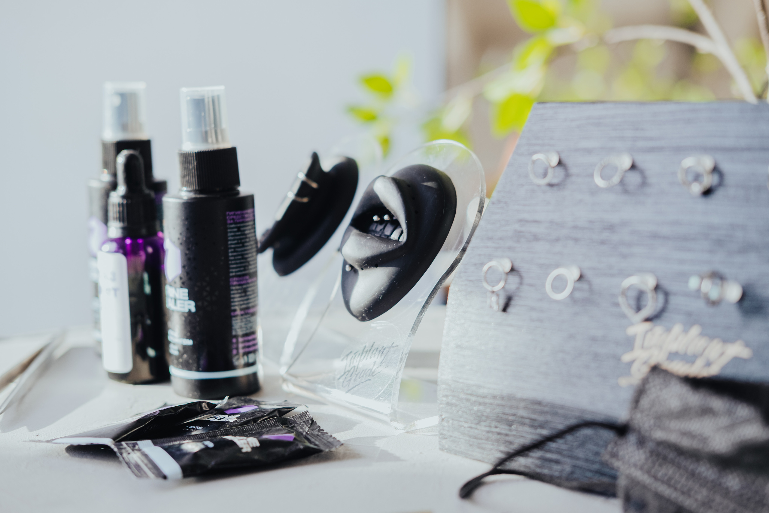 Контент съёмка для Анны пирсинг мастер. Фотограф в Иркутске Анна Мирошникова