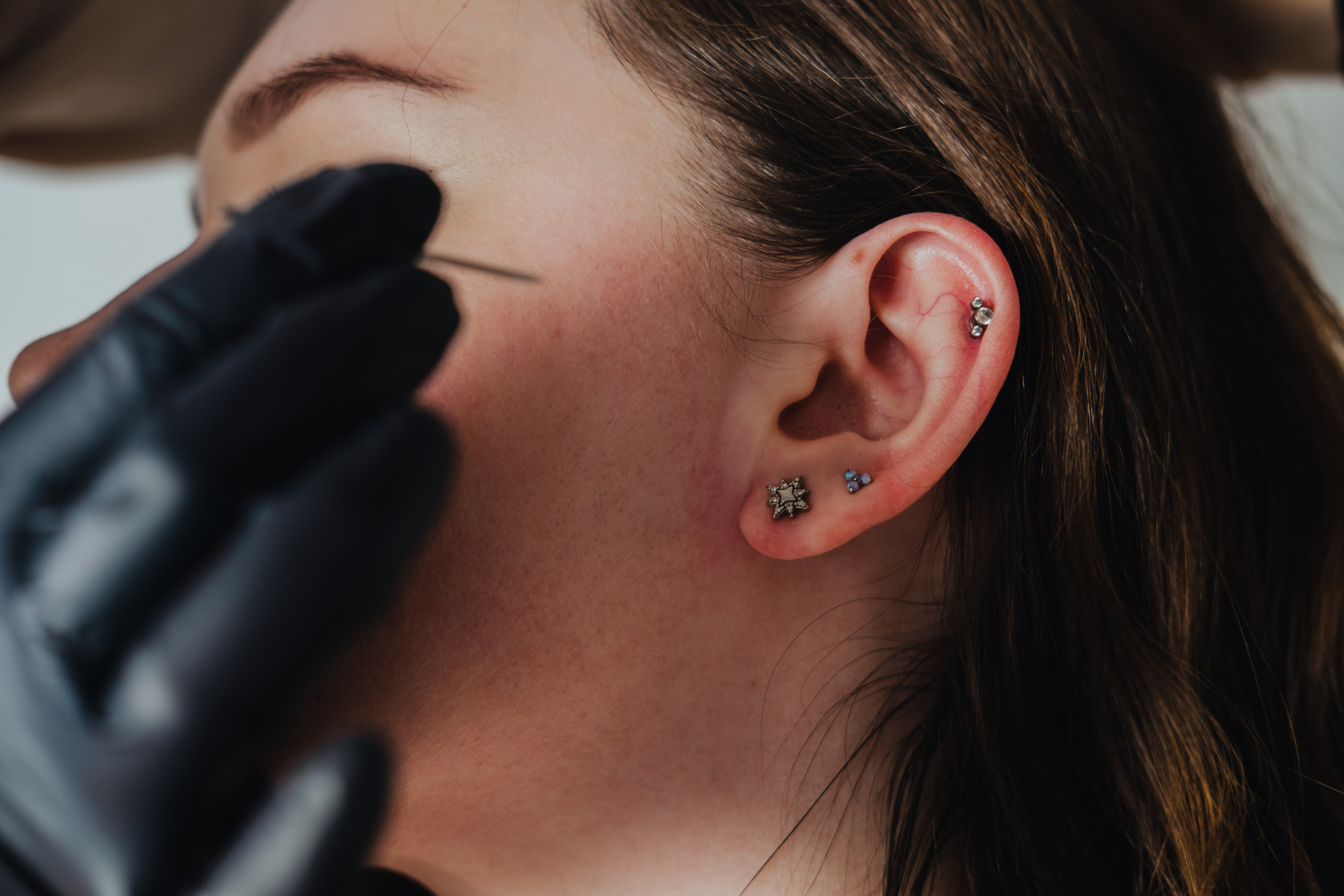 Контент съёмка для Анны пирсинг мастер. Фотограф в Иркутске Анна Мирошникова