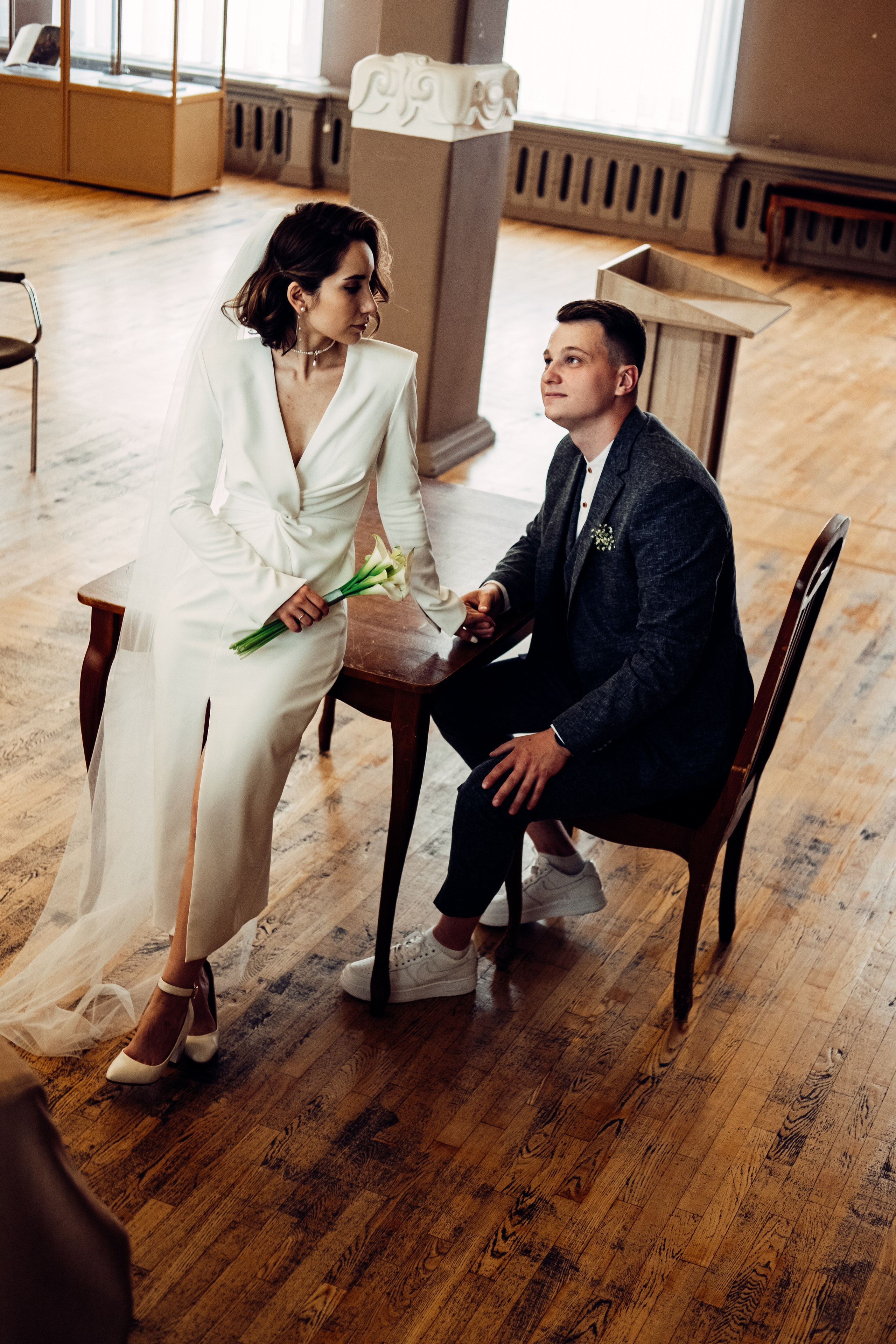 С любовью к искусству, свадьба в художественной галерее. Фотограф в Иркутске Анна Мирошникова