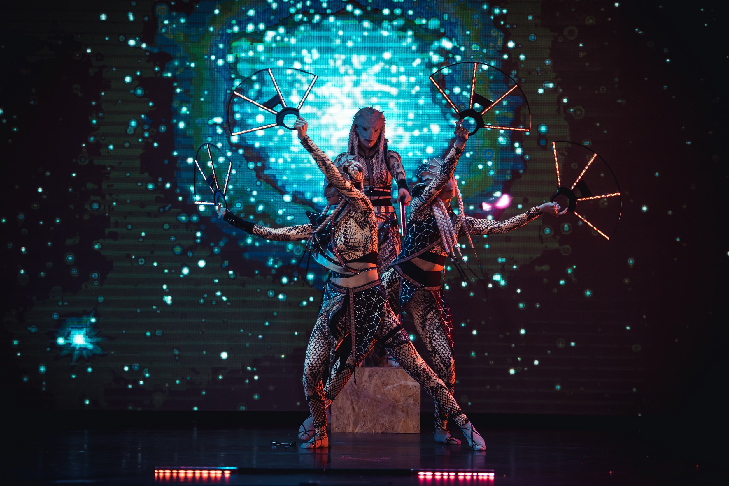 Прочее. Poledance фотограф Виктор Халимон