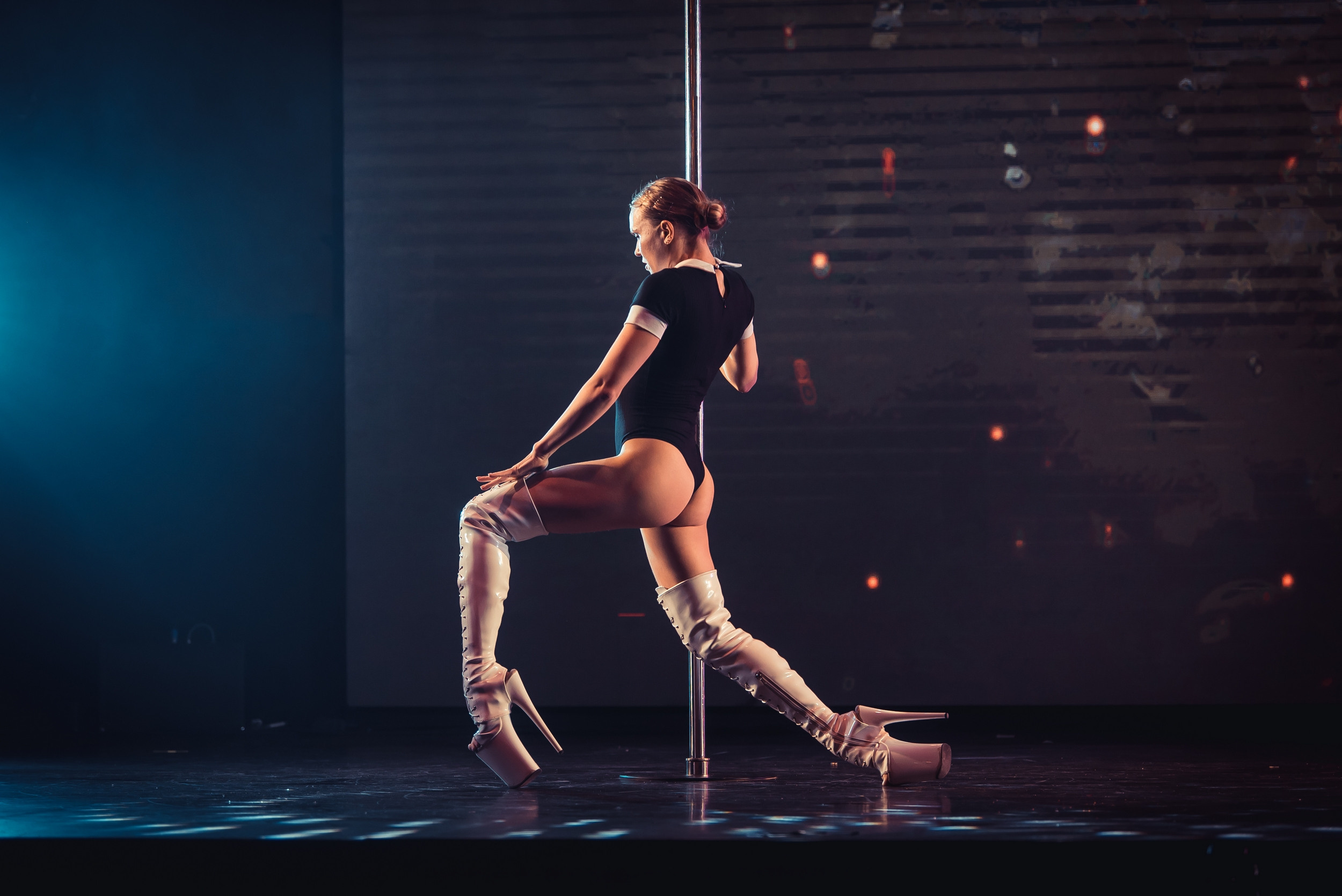 Пилон. Poledance фотограф Виктор Халимон