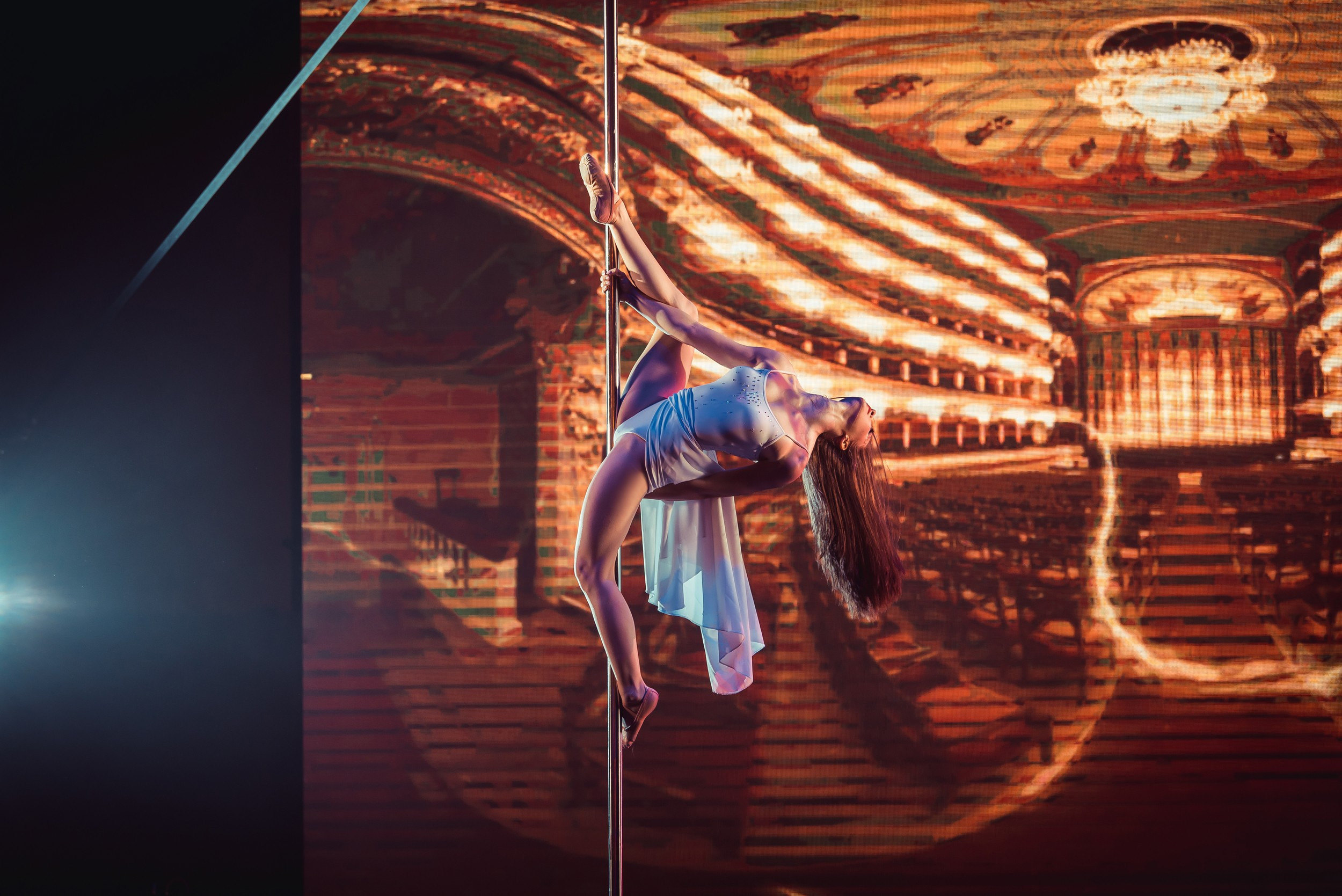 Пилон. Poledance фотограф Виктор Халимон