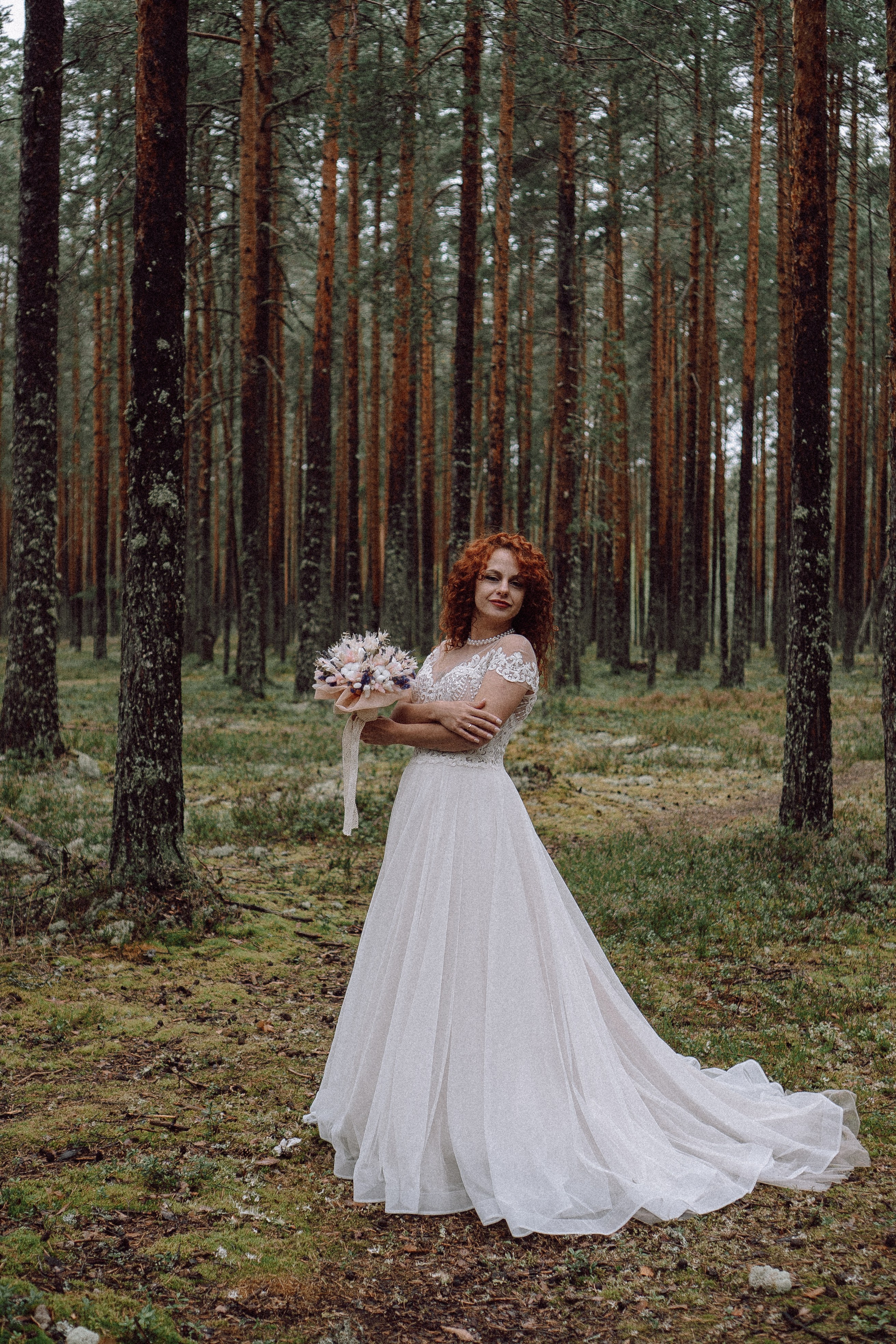 СВАДЕБНАЯ ФОТОСЕССИИЯ ПАРЫ В ГОРОДЕ ПРИОЗЕРСК В СОСНОВОМ ЛЕСУ И С ПИКАПОМ. Профессиональный фотограф, Санкт-Петербург — Виктория Богомолова