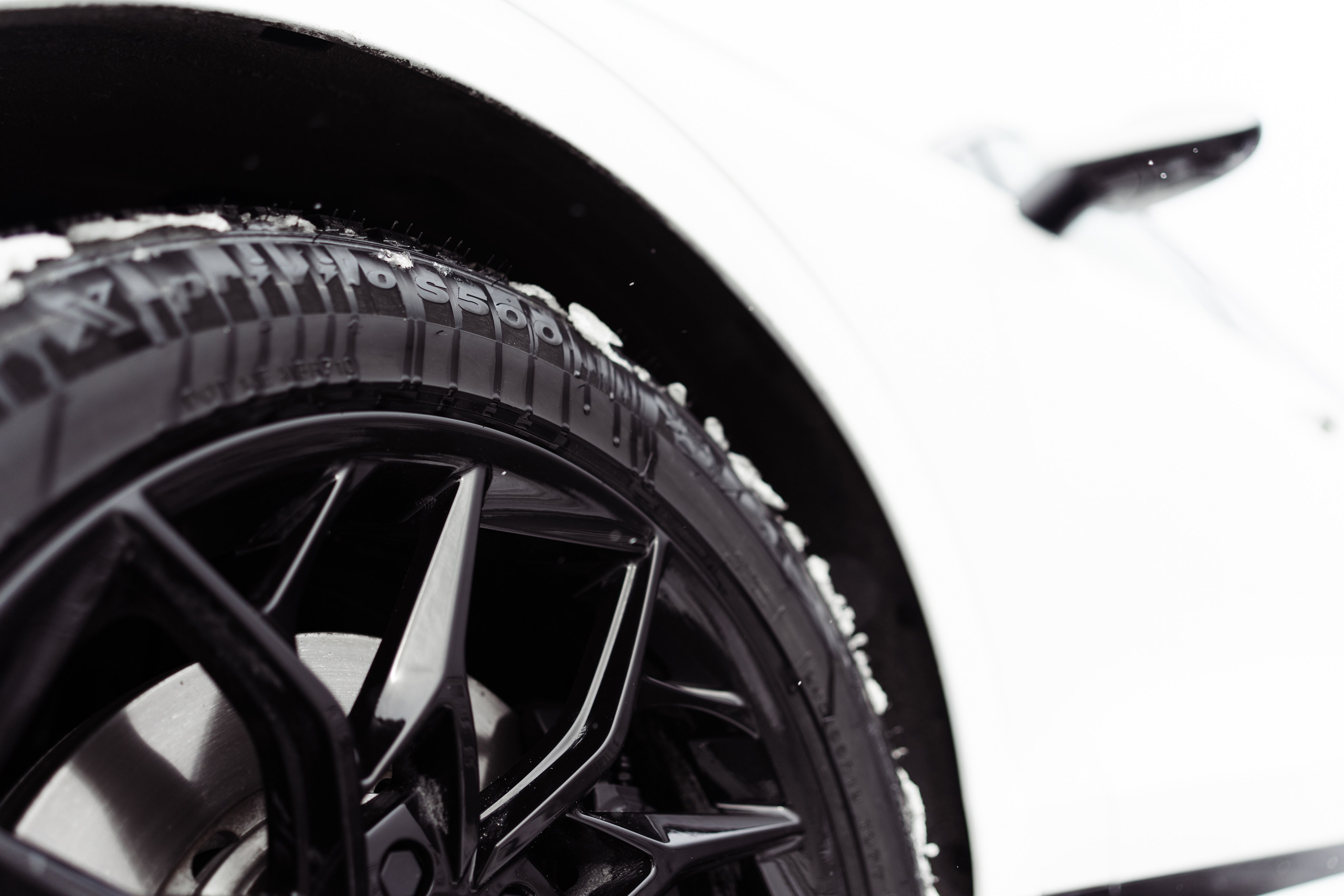 Genesis GV70 для rimzona. Фотограф в СПБ Алмаз Камаев