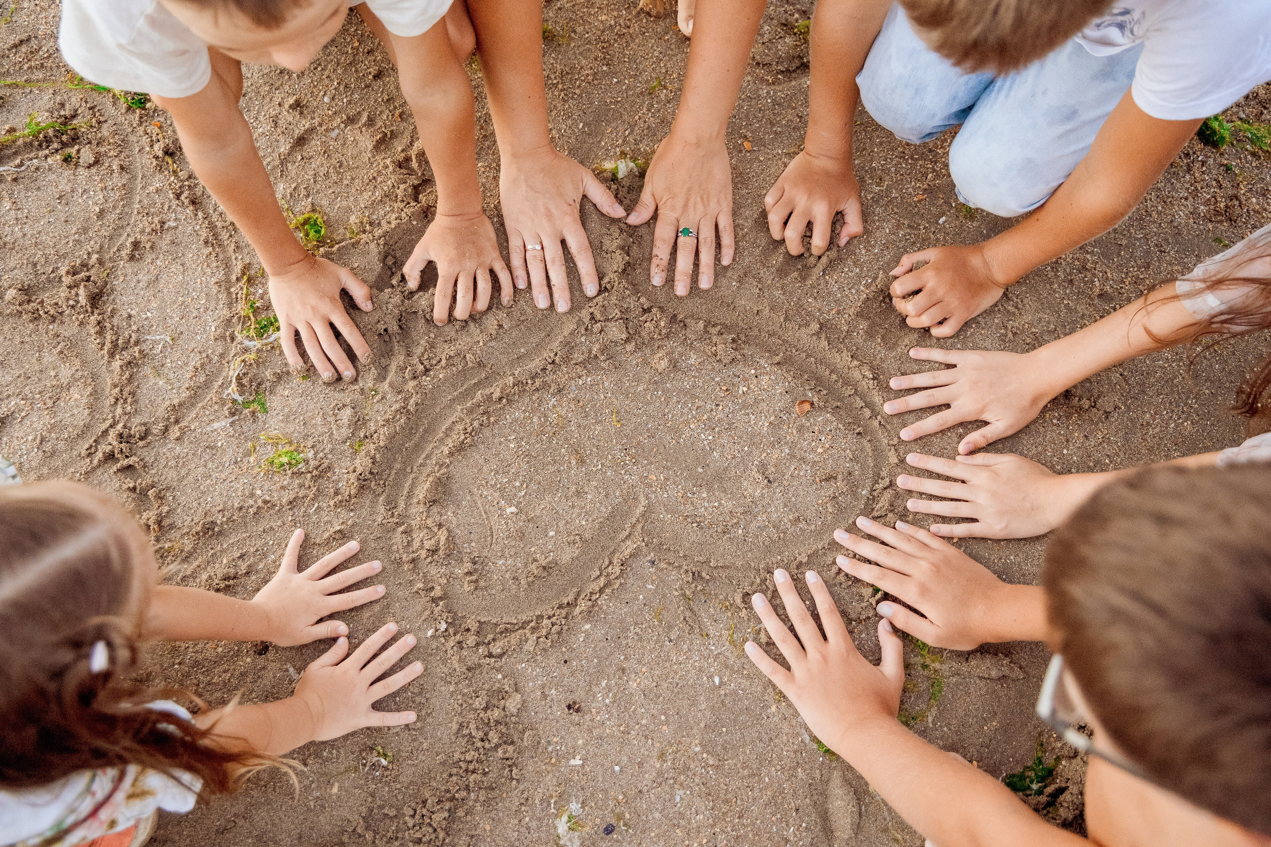 Юлия с семьёй. Свадебный и семейный фотограф в Каспийске Алёна Нурмагомедова