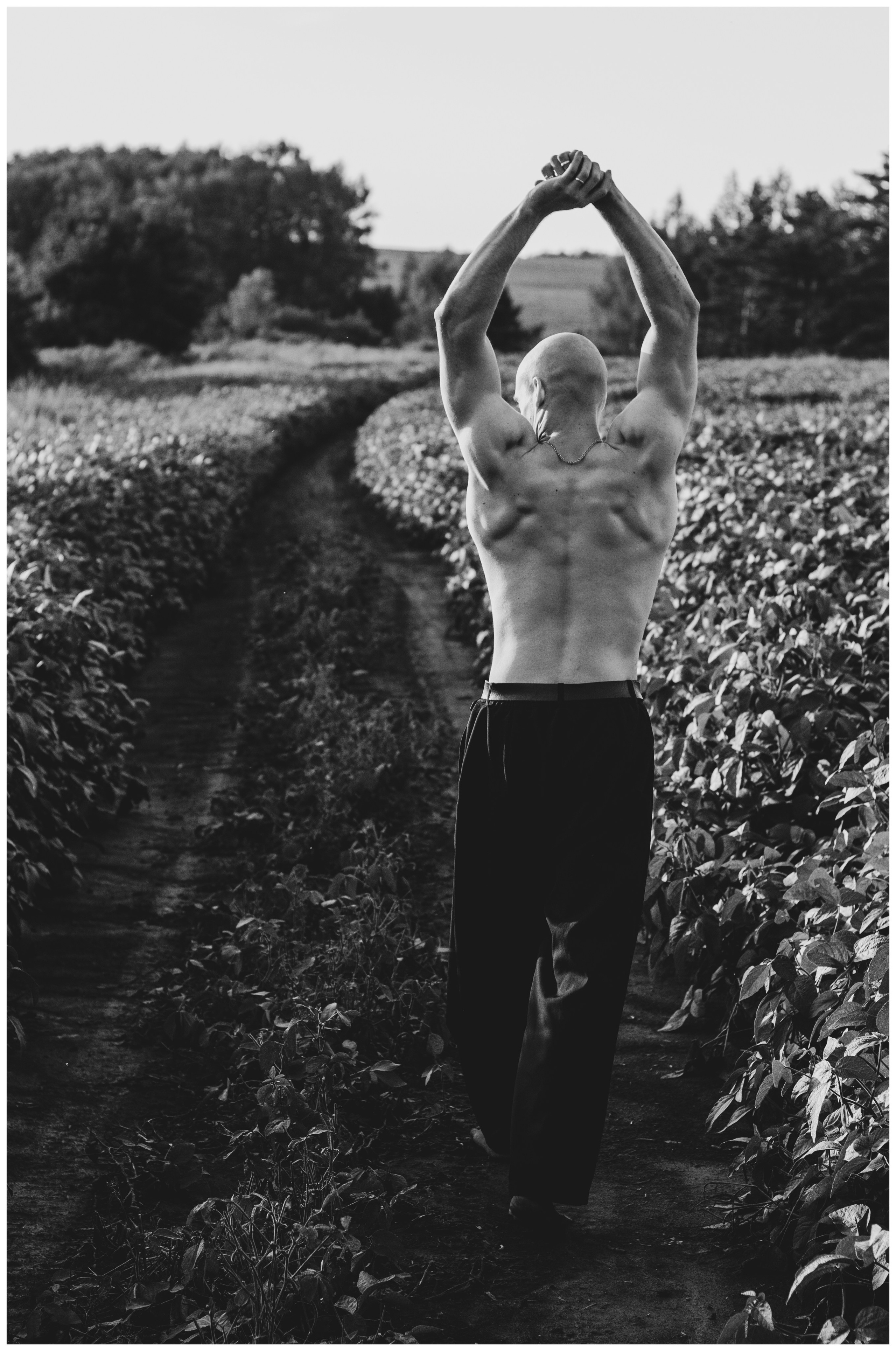 Владислав. Портретный фотограф в Орле. Готовые фото за 3 дня! Помощь в позировании. Советы по организации