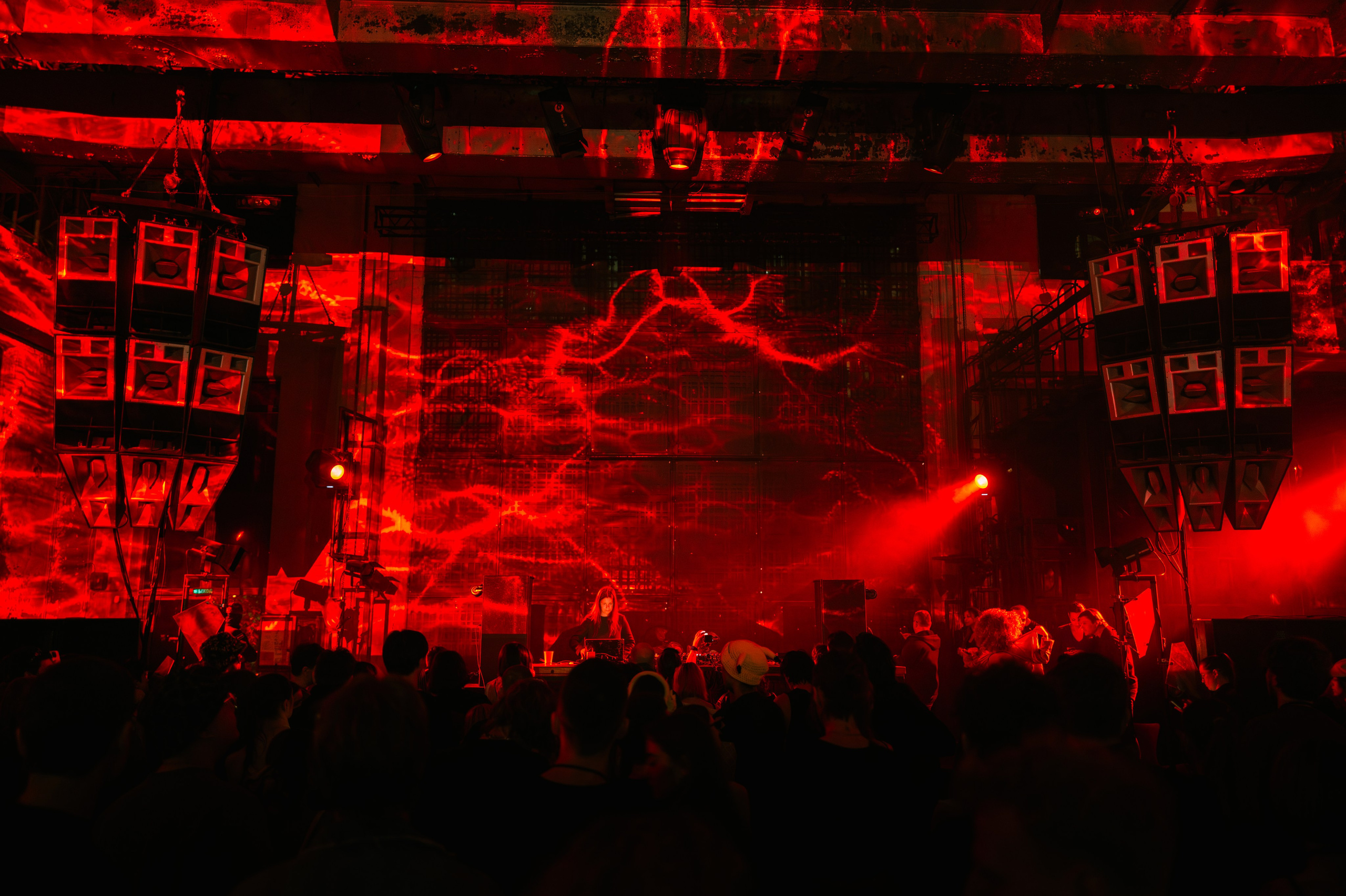 SICK YEARS, ARMA ╳ SILA SVETA. @tomrus: Рустам Шагиморданов — фотограф