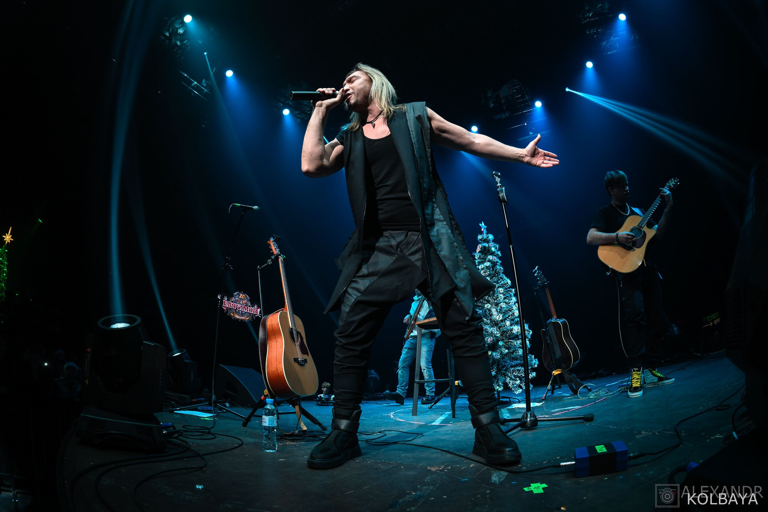 Фоторепортаж с Метал-Елки 2026. Концертный и театральный репортажный фотограф в Москве Александр Колбая