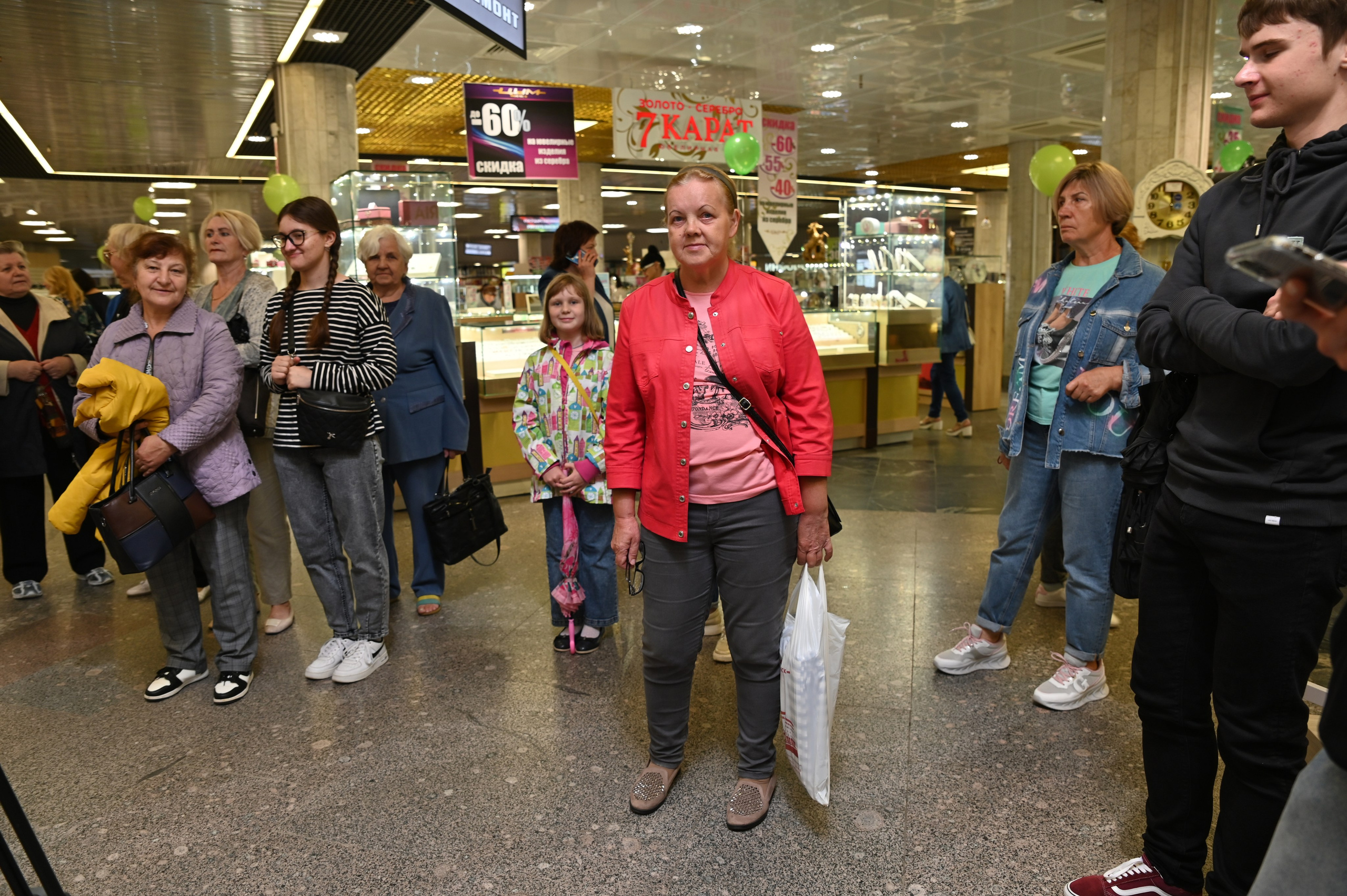 Репортажная съемка с открытия магазина. Фотоуслуги, услуги фотографа, фотографирование важных событий