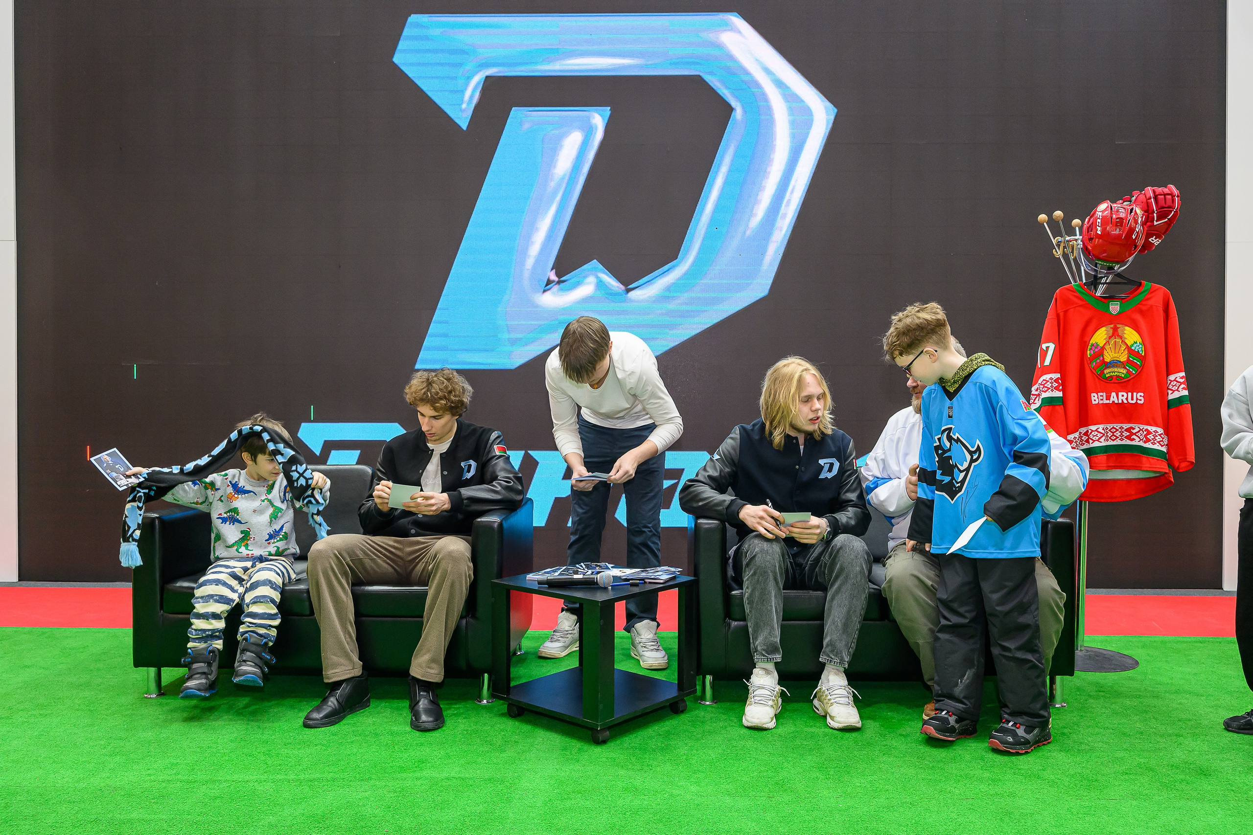 @hcdinamo.by. Фотоуслуги, услуги фотографа, фотографирование важных событий