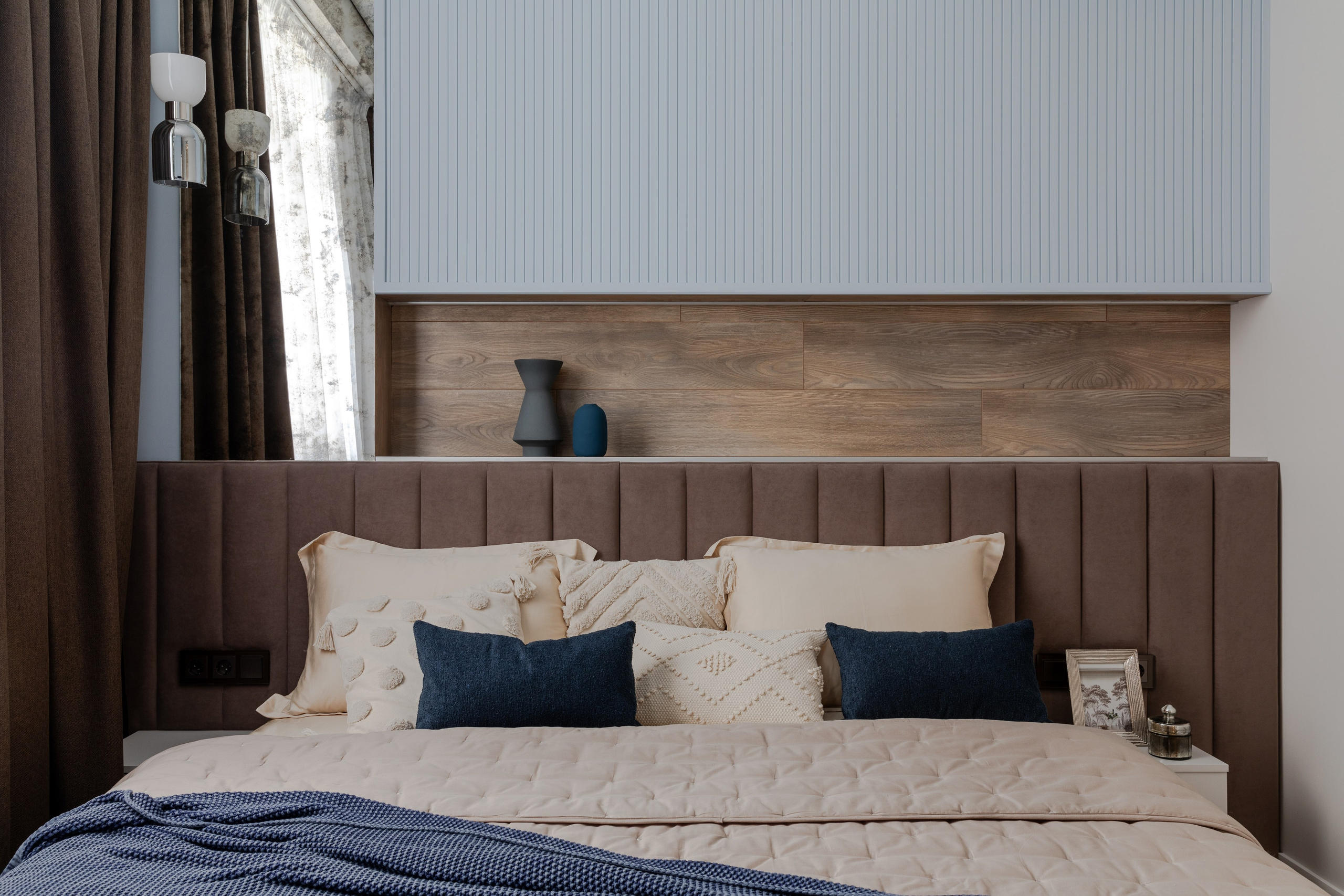 Дизайн проект Ирины Кацер @artel_design_sochi Публикация в журнале «HIHOME». Интерьерный фотограф в Сочи Владислав Нагин