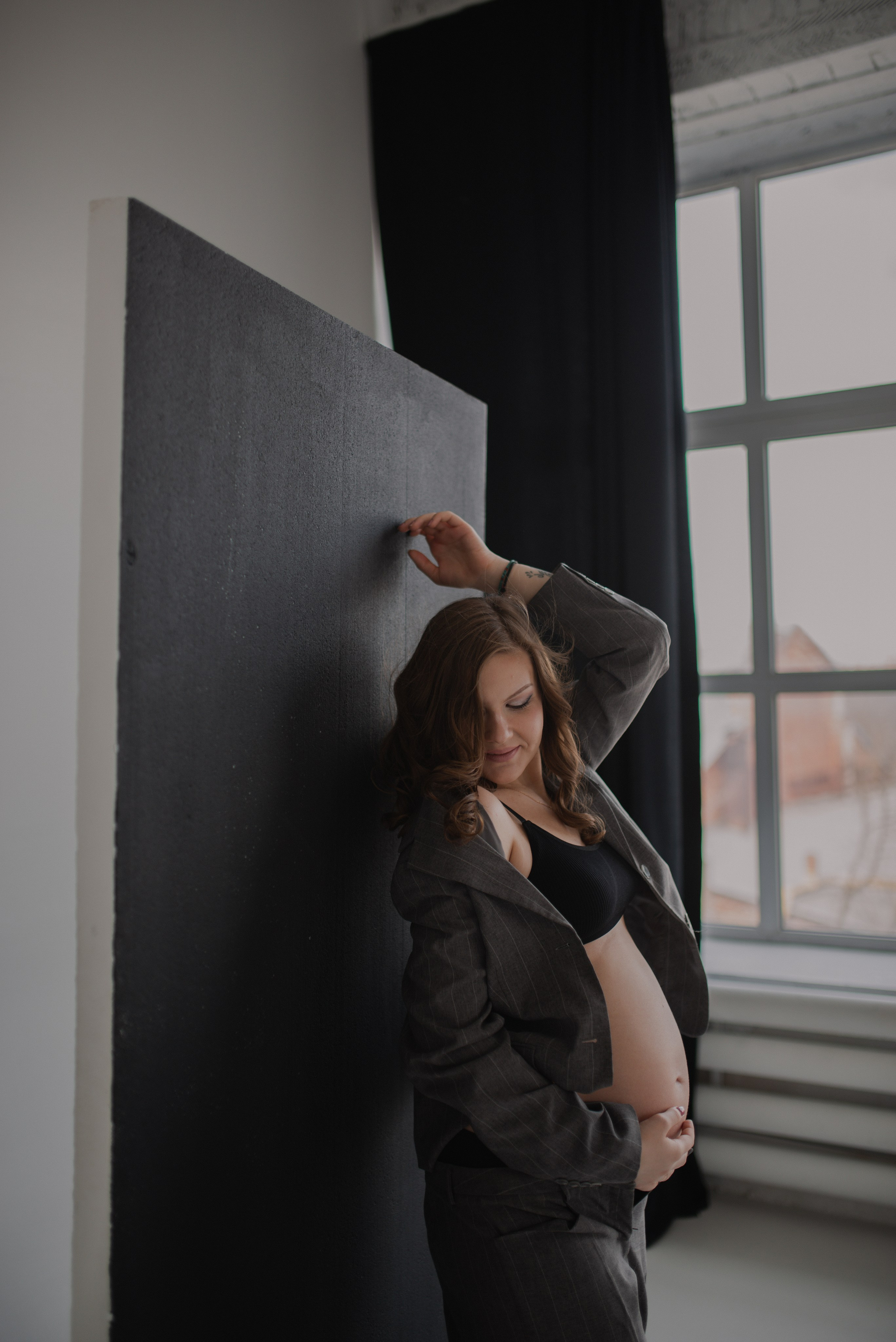Фотосессия беременности в студии Бутово. Семейная фотосессия Бутово Москва фотограф Алина Морщагина