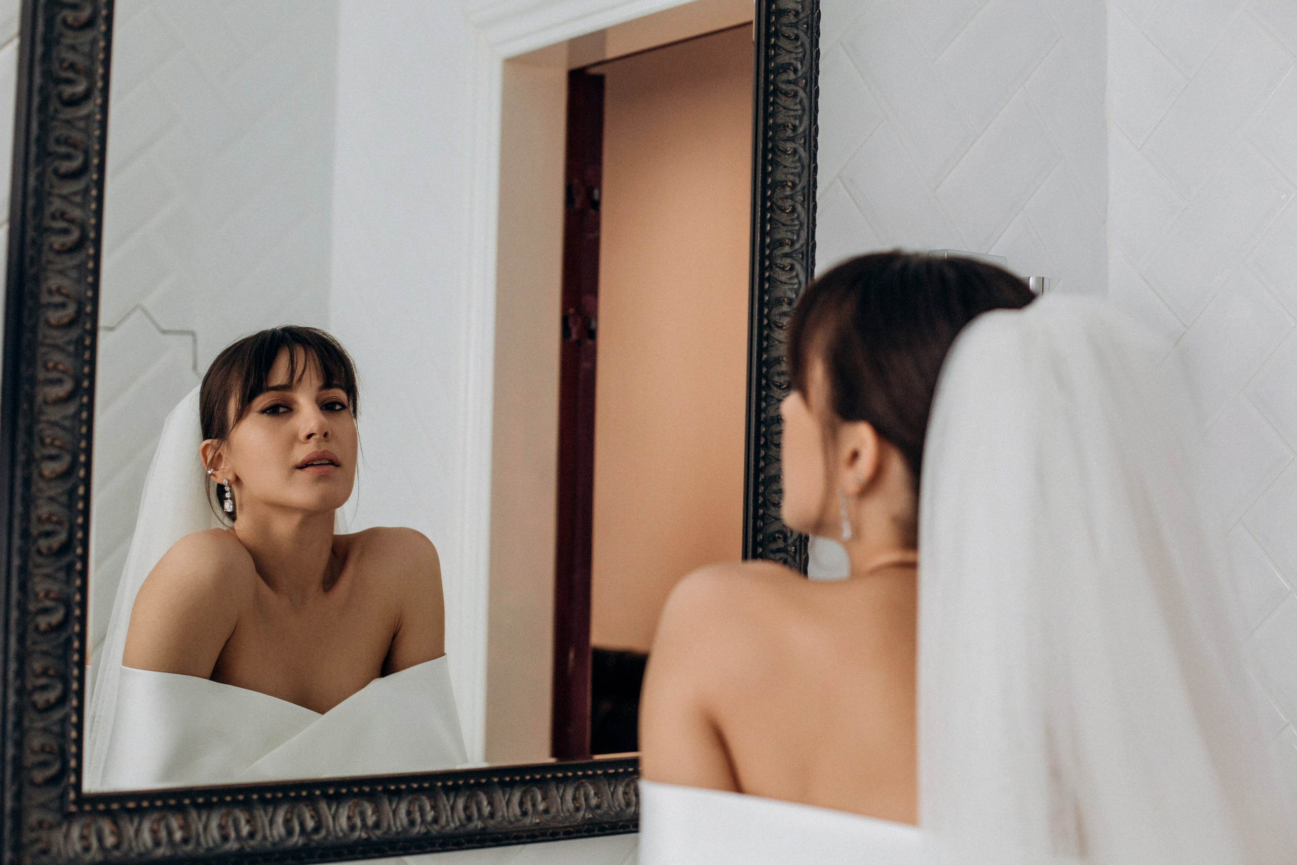 Свадьба на катере. Свадебный фотограф в Санкт-Петербурге Вика Стукачева