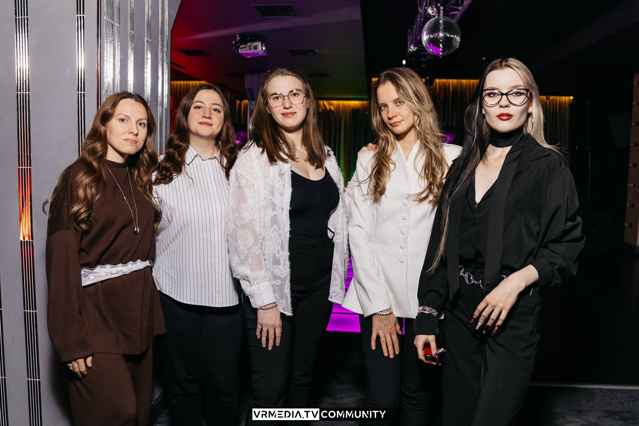 Вечер в караоке-баре «Volna»