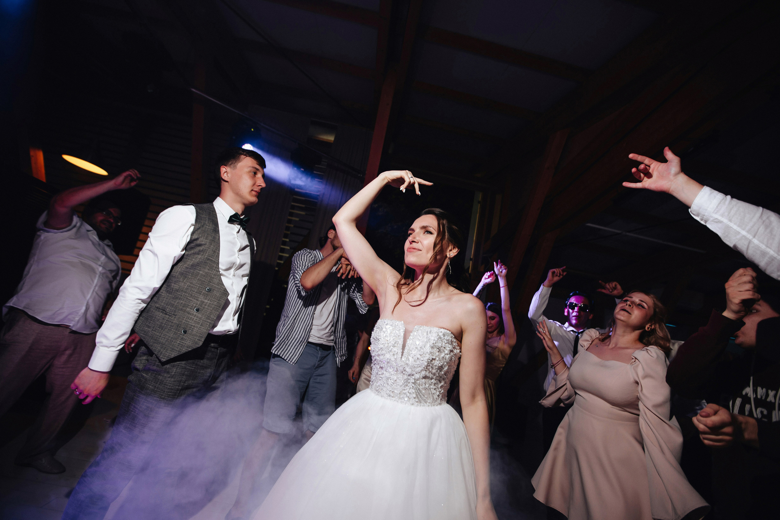 Владимир и Ольга. Организация и координация свадебных и семейных торжеств