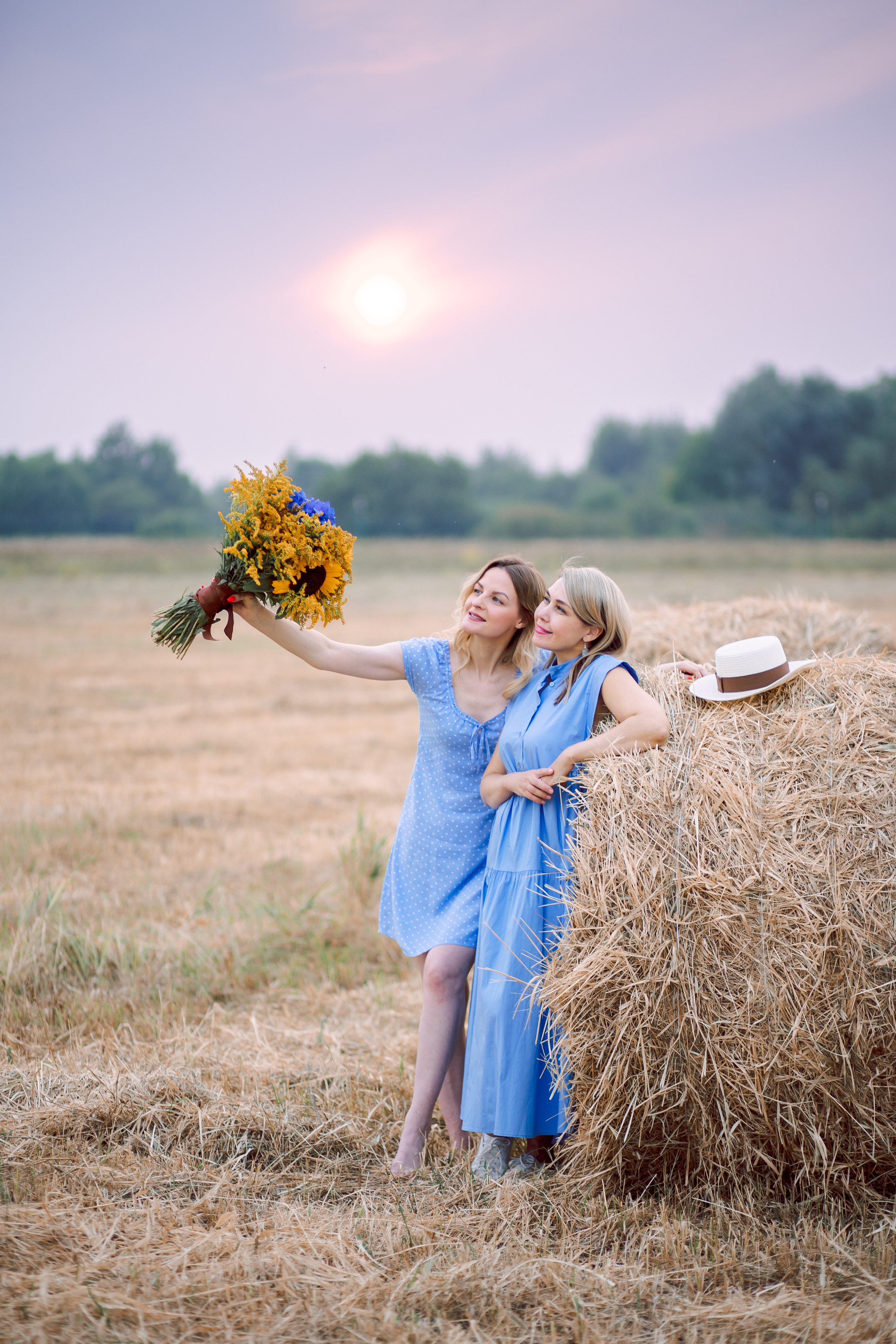 Юля и Оля. Фотограф Казакова Анастасия