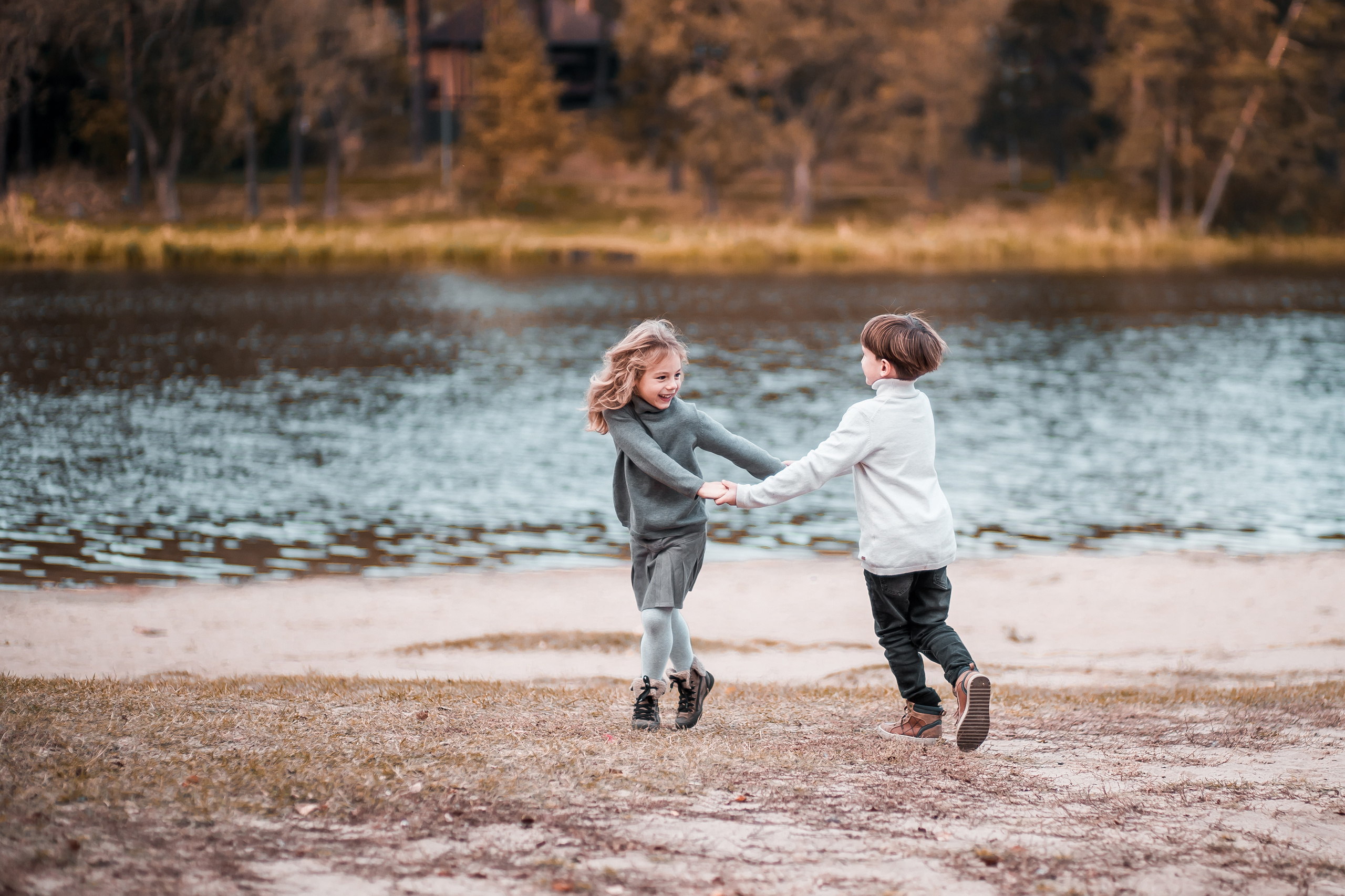 На озере. Фотограф Казакова Анастасия