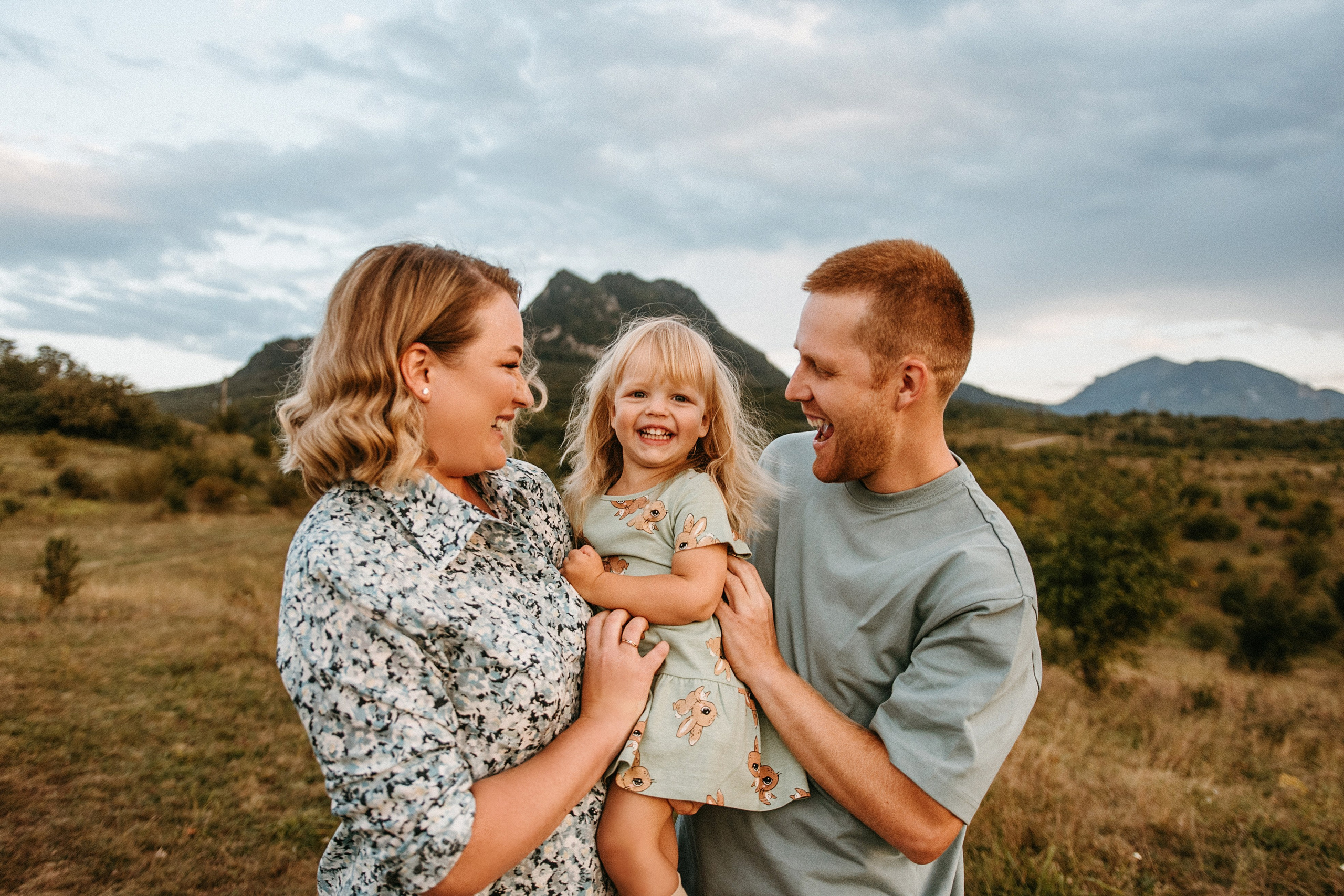 В ЛУЧАХ СОЛНЦА. Фотограф Настя Конник | Пятигорск | Эльбрус | Домбай | Архыз