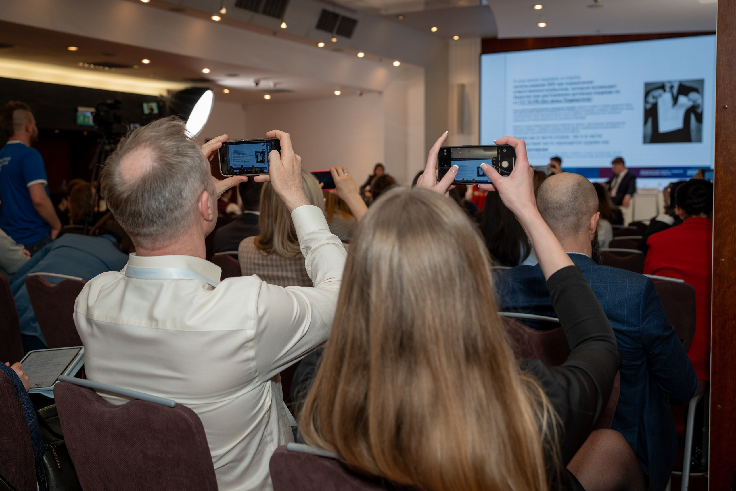 Репортажная бизнес съемка. Пенкин Александр
