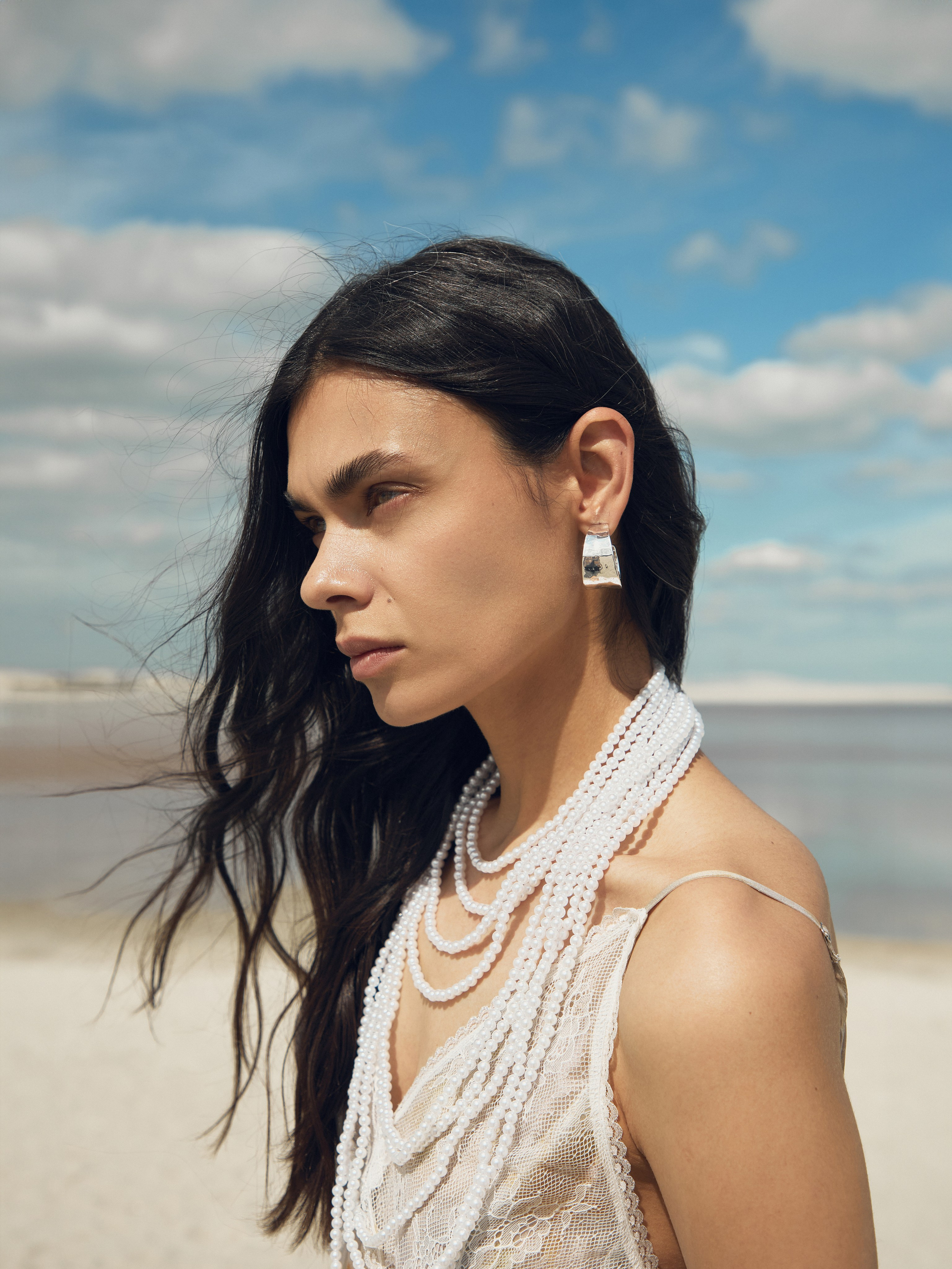 Арт-fashion фотосъёмка «Пески – pt. 2» от Полины Юриной: эстетика песчаных текстур, стиль и вдохновение для брендов и портфолио. Юрина Полина, фотограф из Екатеринбурга