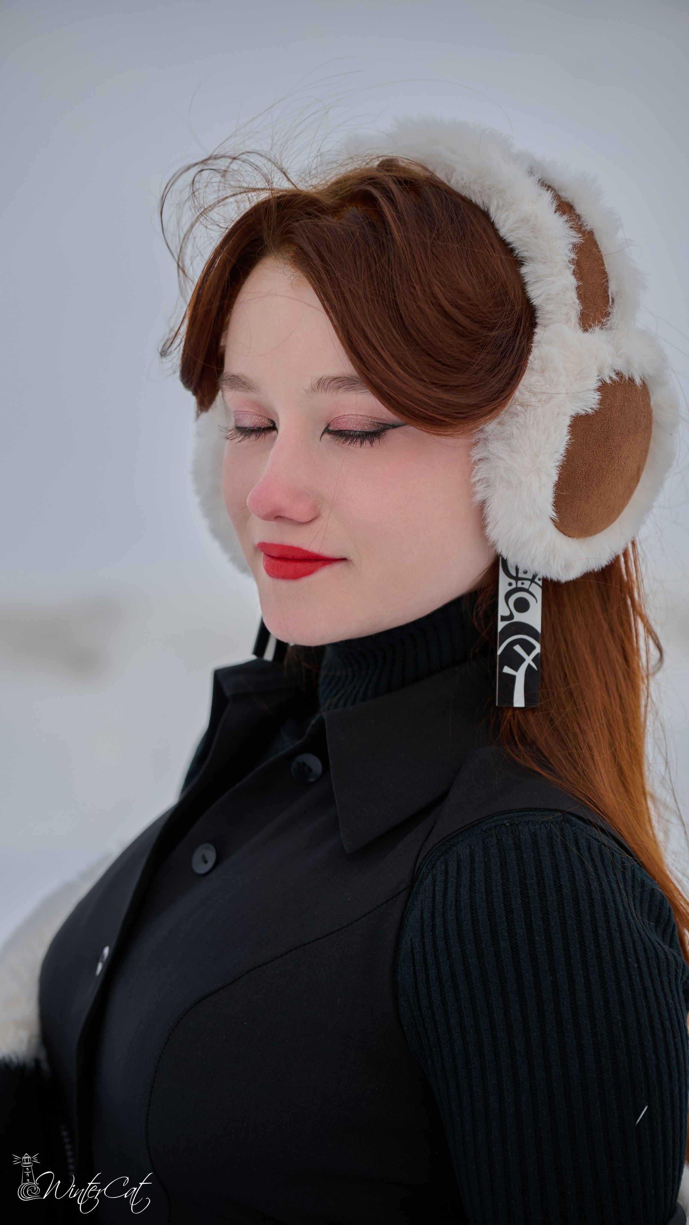 Алёна на Маяке. Портретный и репортажный фотограф в Магадане Андрей Нефедов WinterCatPhoto