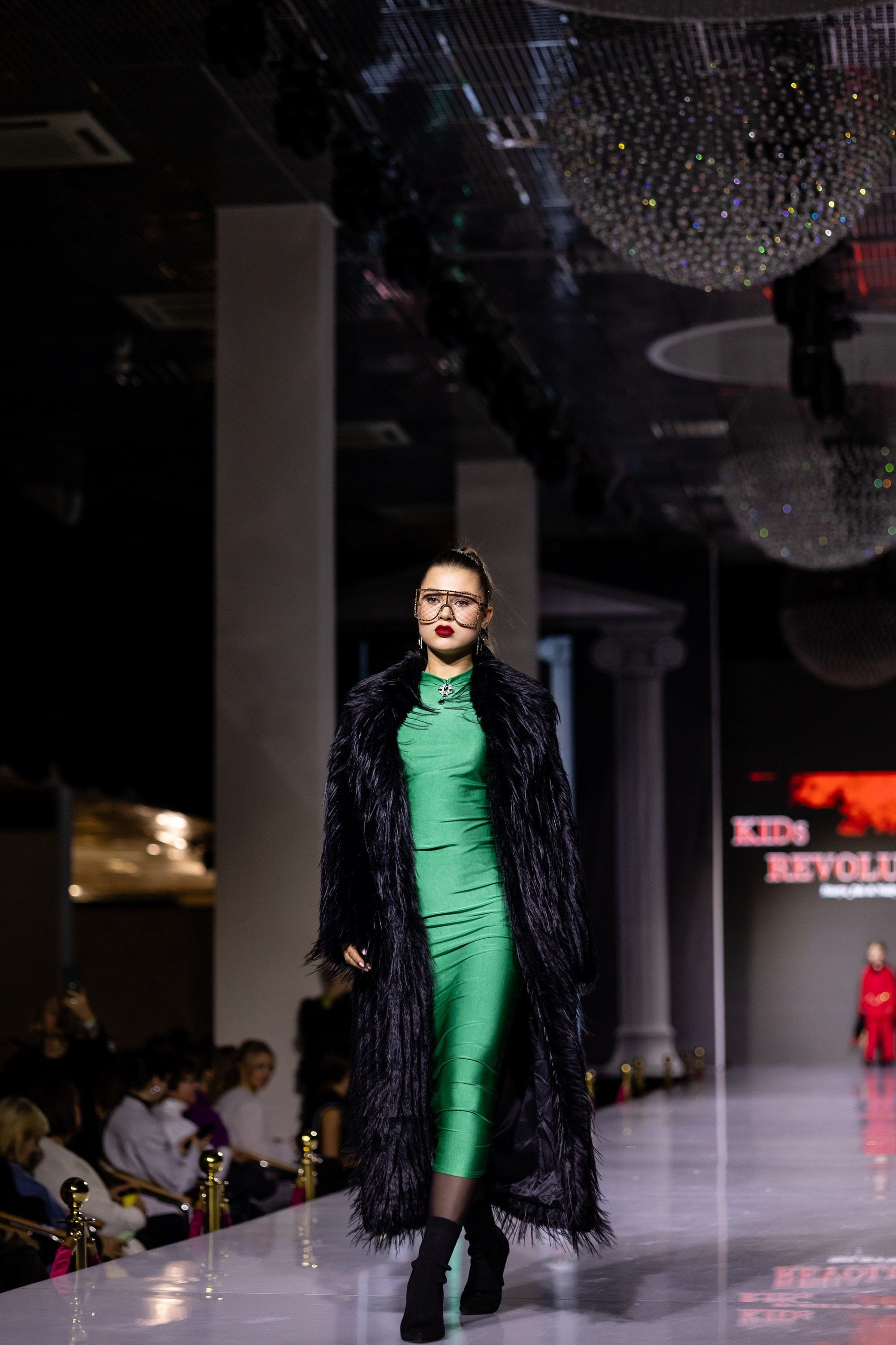 ESTET FASHION WEEK (KIDs REVOLUTION). Татьяна Чернышова свадебный фотограф Москва