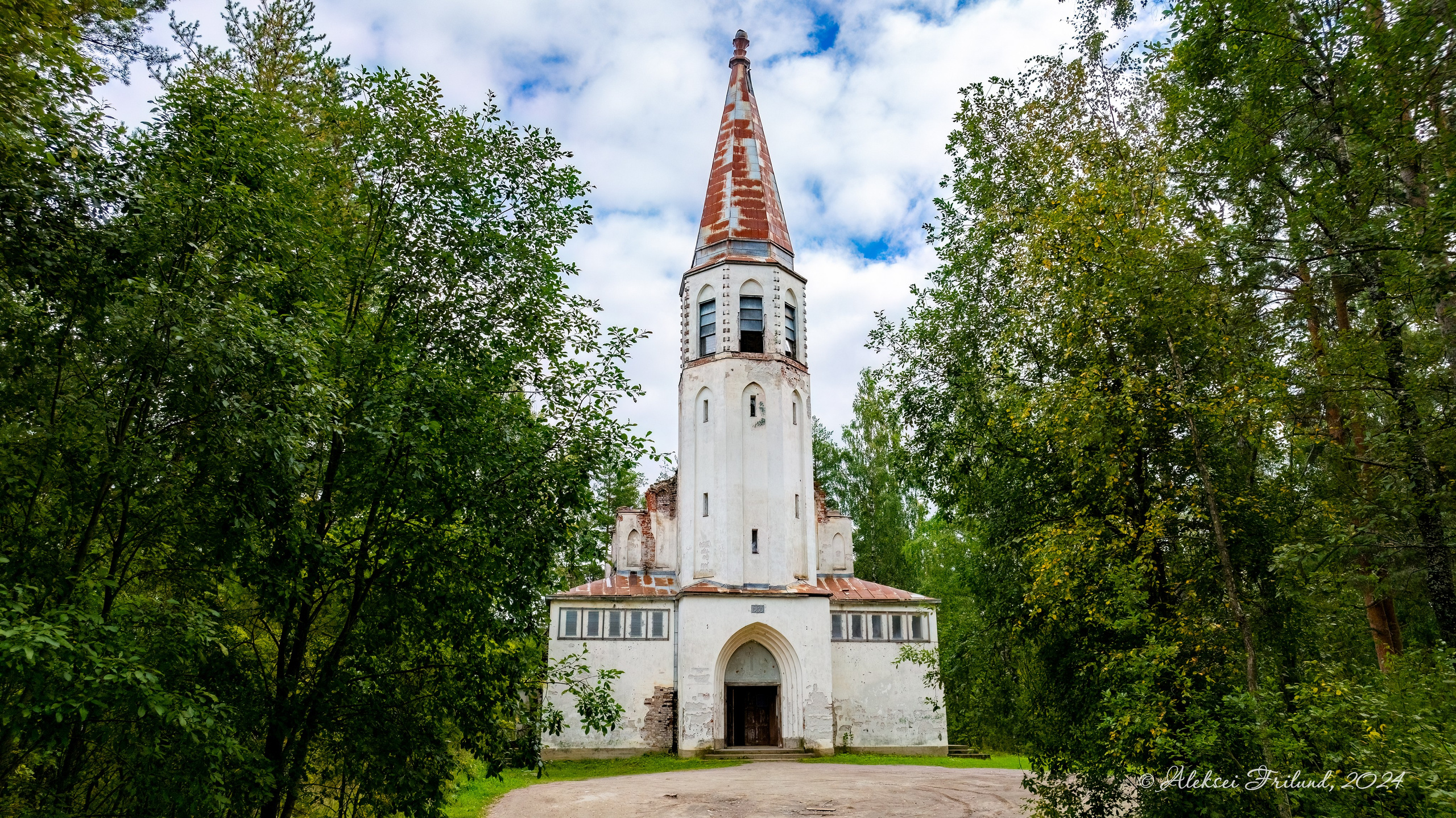 Кирха в пос. Лумиваара. Аэросъемка. Фото и Видео в Карелии. Алексей Фрилунд