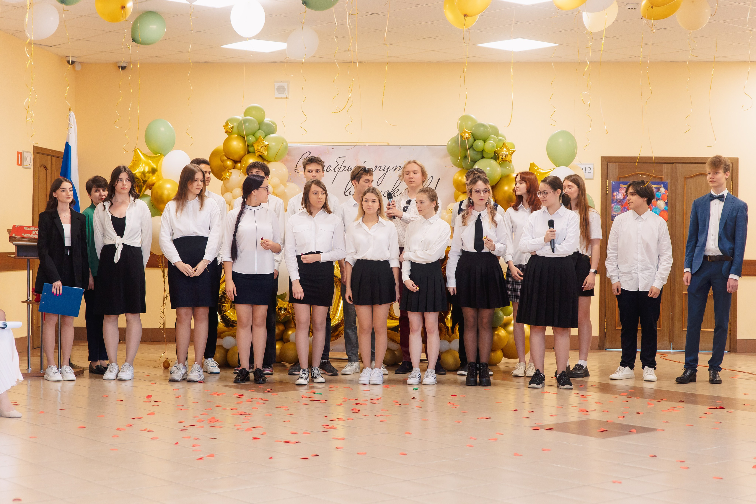 Последний звонок. Фотограф в Кронштадте и Санкт-Петербурге Анастасия Коваленко