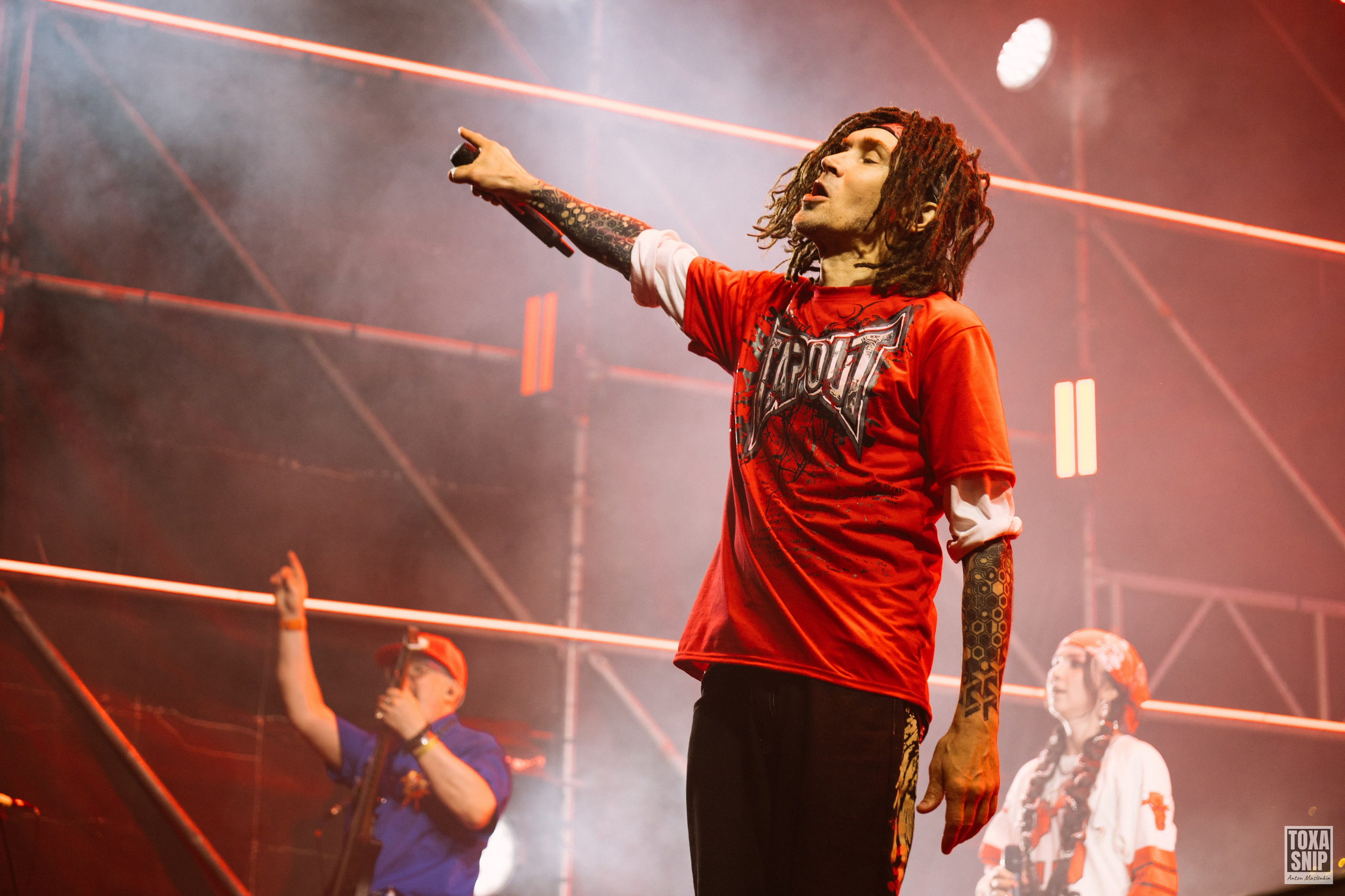 Концерт группы СЛОТ / ОЛДСКУЛЫ СВЕЛО в Москве. Toxasnip Photo | Anton Maslenkin