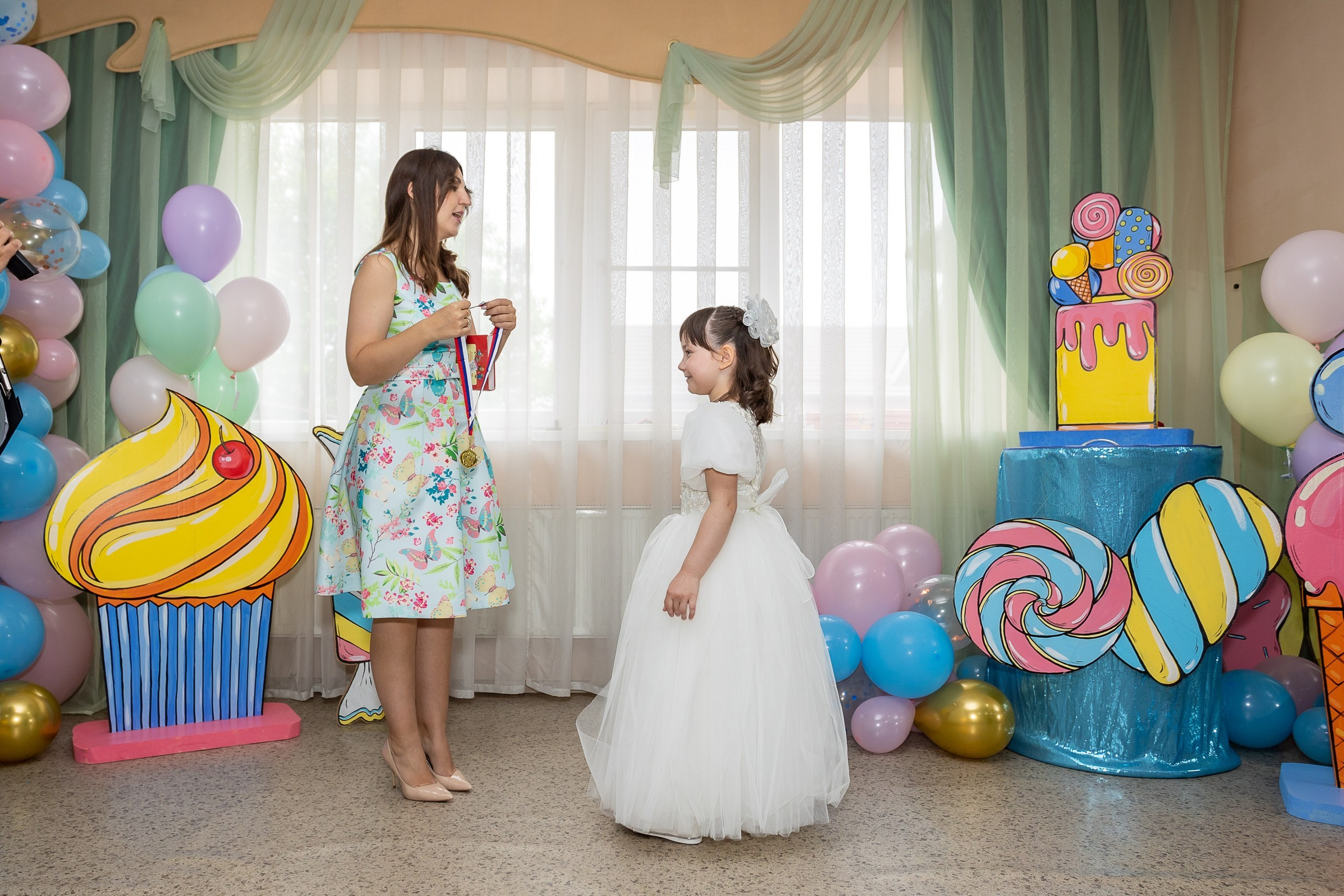 Выпускной Детский сад, 2 часа, 8000. Выпускные альбомы Майкоп, Краснодар Елена Золотарева