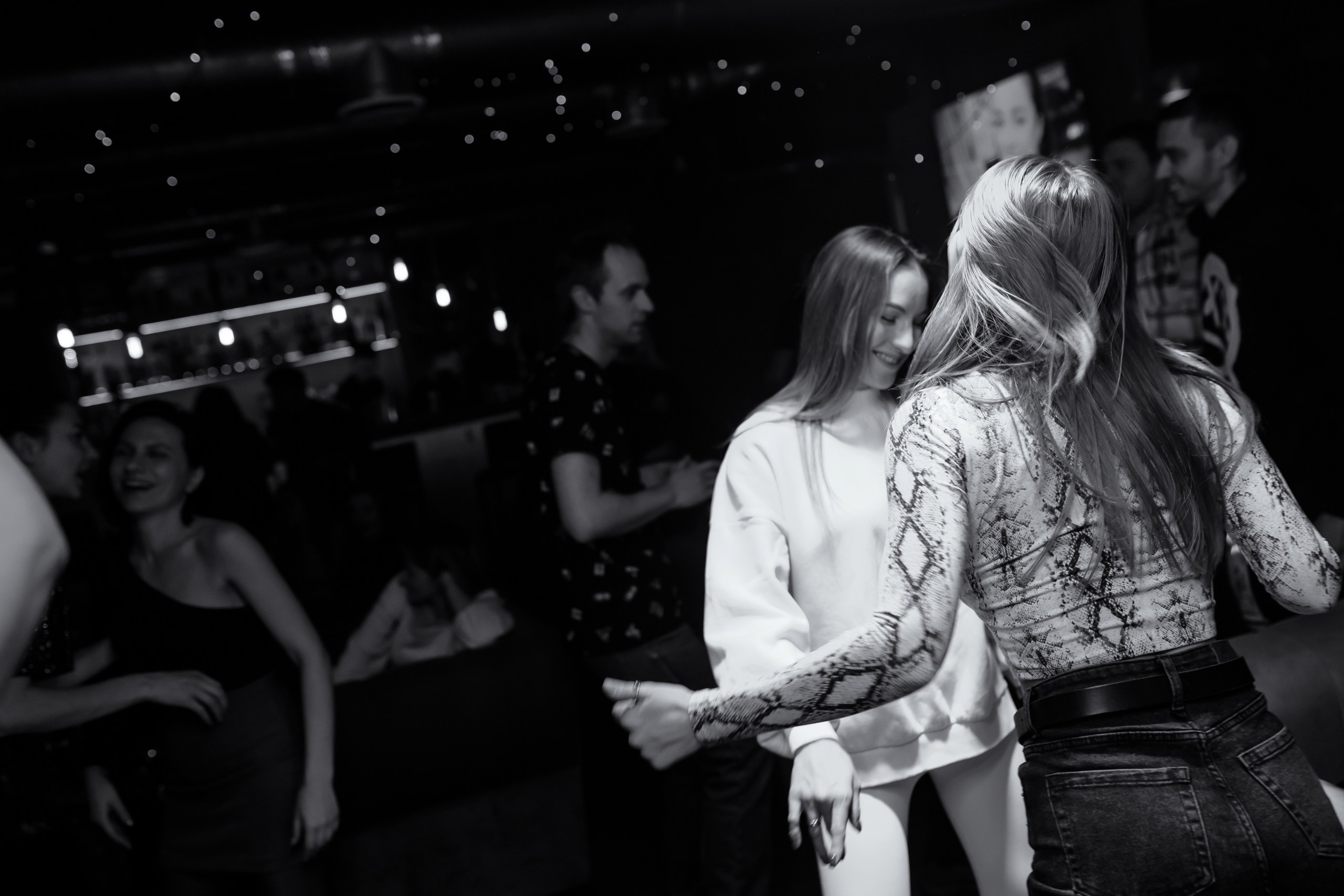 25/11/23 Караоке в Мята Спортивная. Мята Спортивная — Кальянная, караоке, бар в Минске