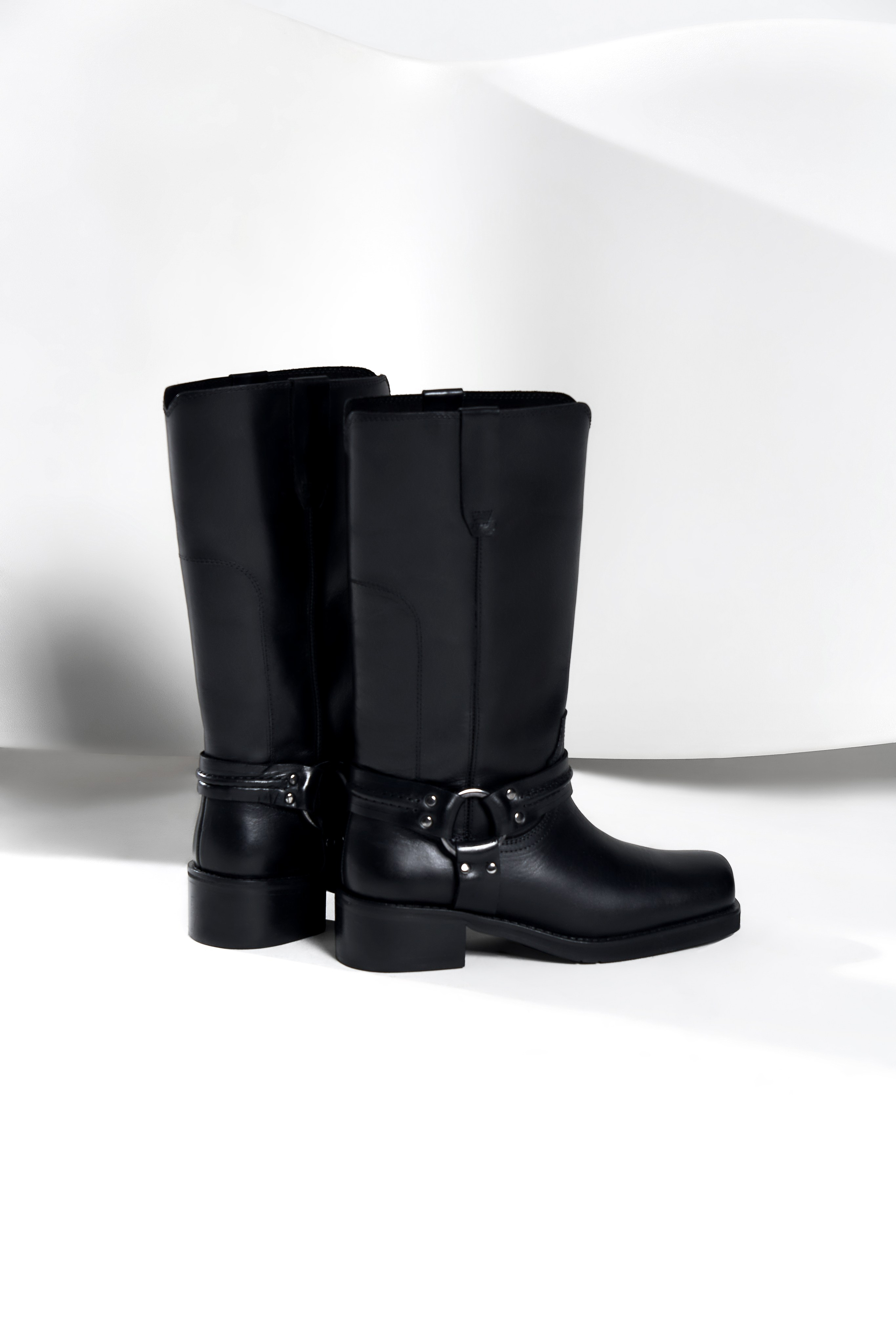 Amalie shoes. Retoucher