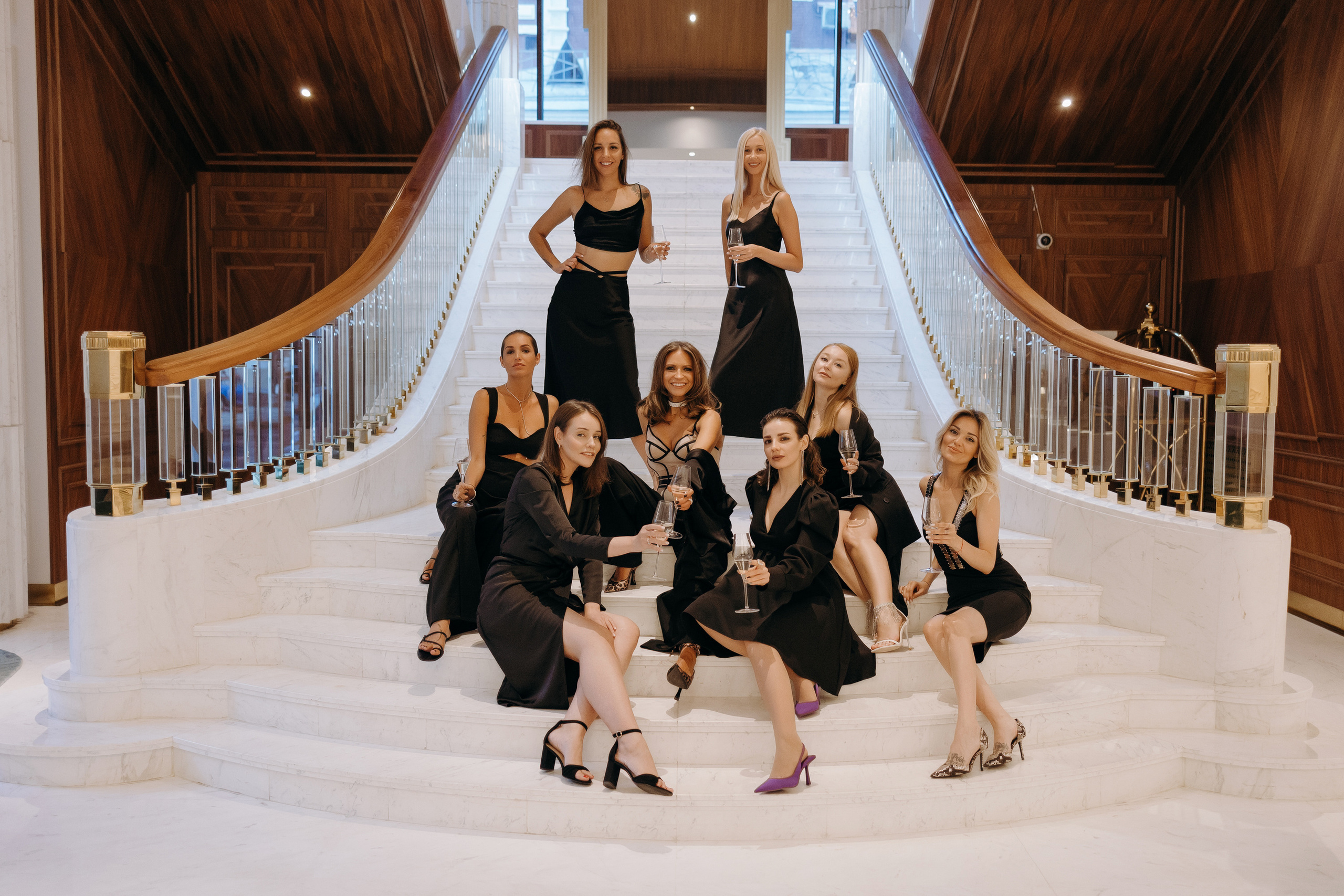 Фото на рестнице