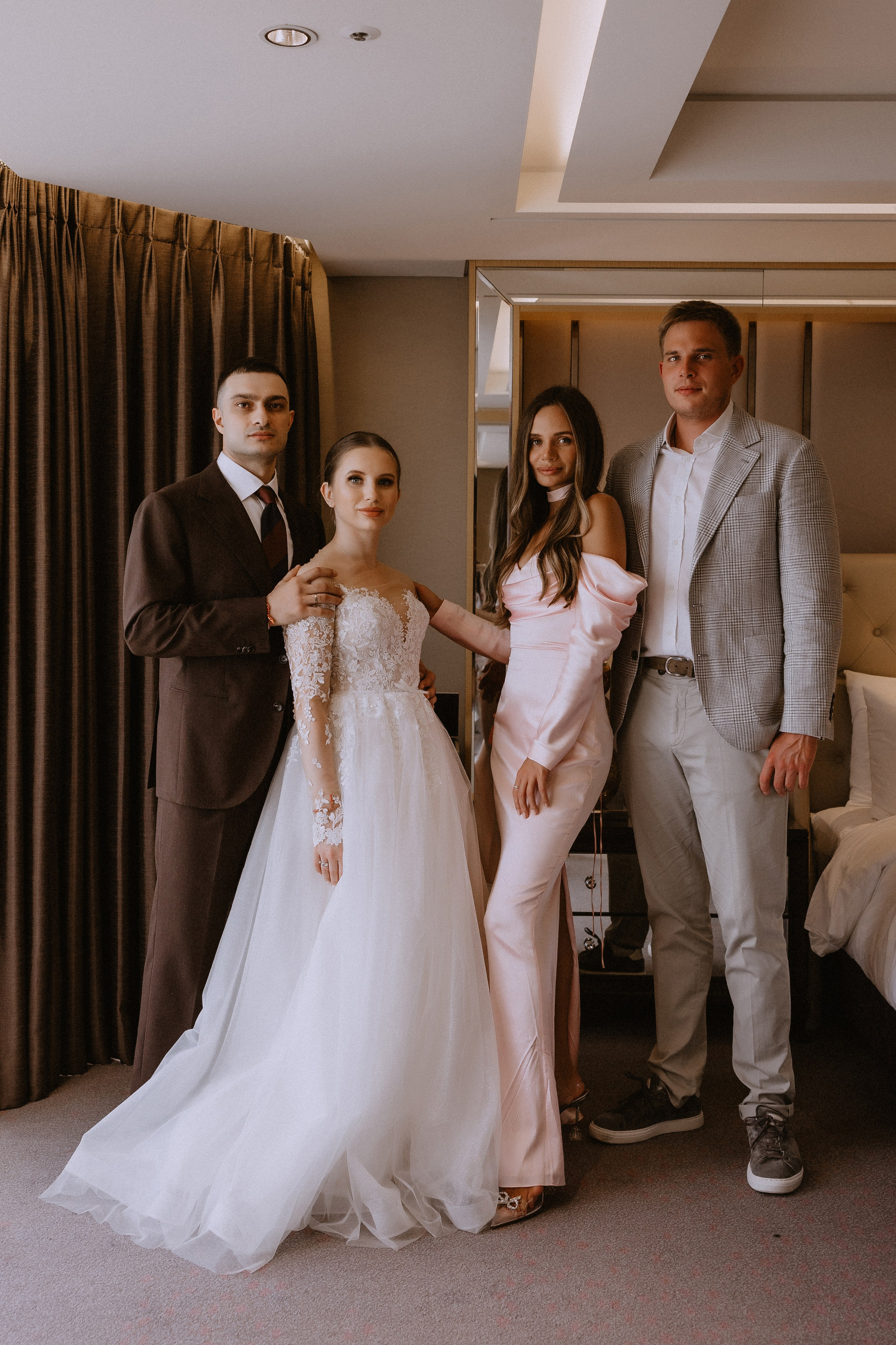 Fun wedding in Busan. Your photographer in Busan (South Korea) Aleksandra Anufriy