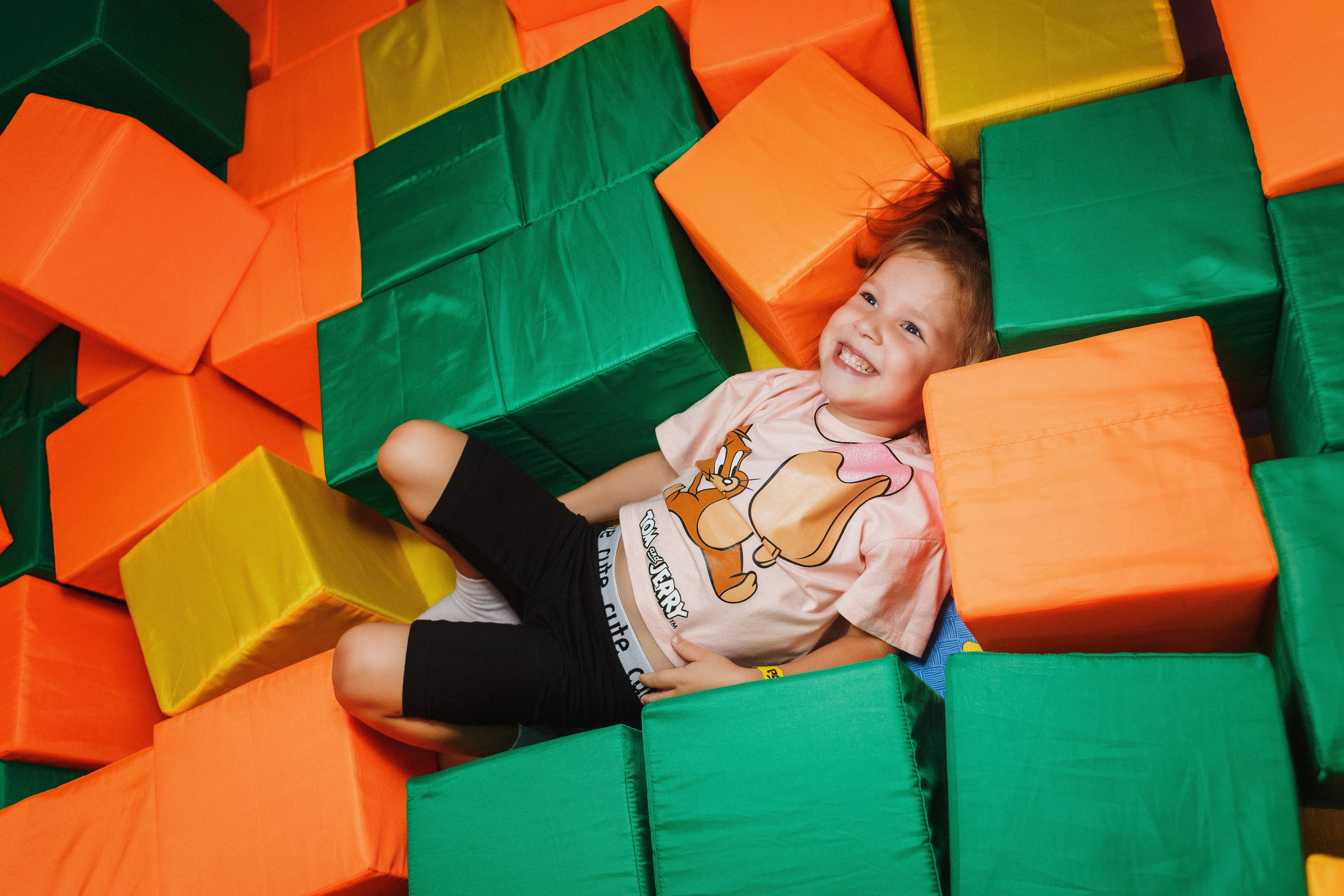 Волшебные моменты: детский праздник в игровой Клумба, Таганрог. Свадебный и семейный фотограф в Таганроге Бакарюк Антон