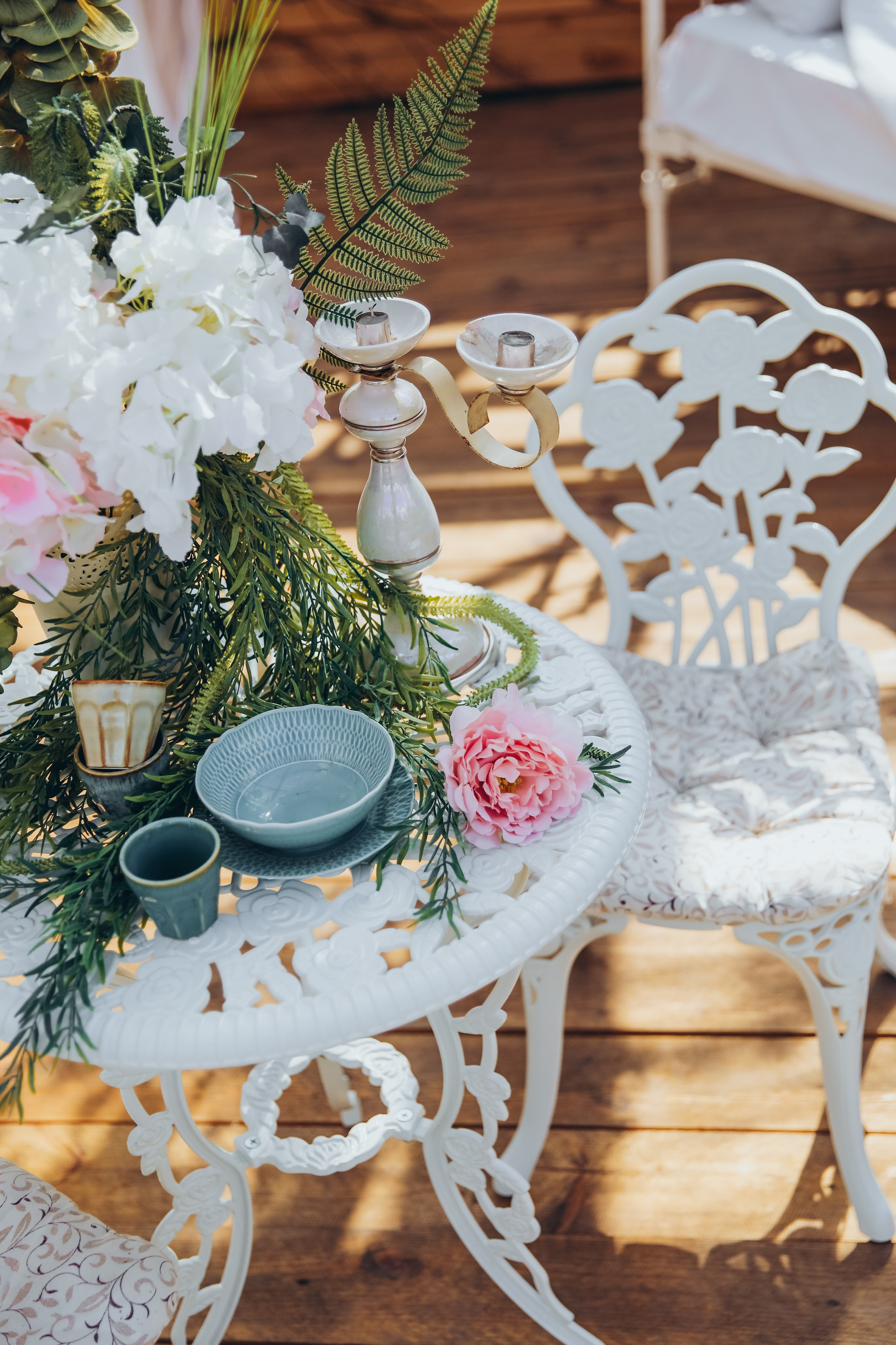 Уличная локация «Лесной дом». Фотостудия в Мариуполе «Берлога»