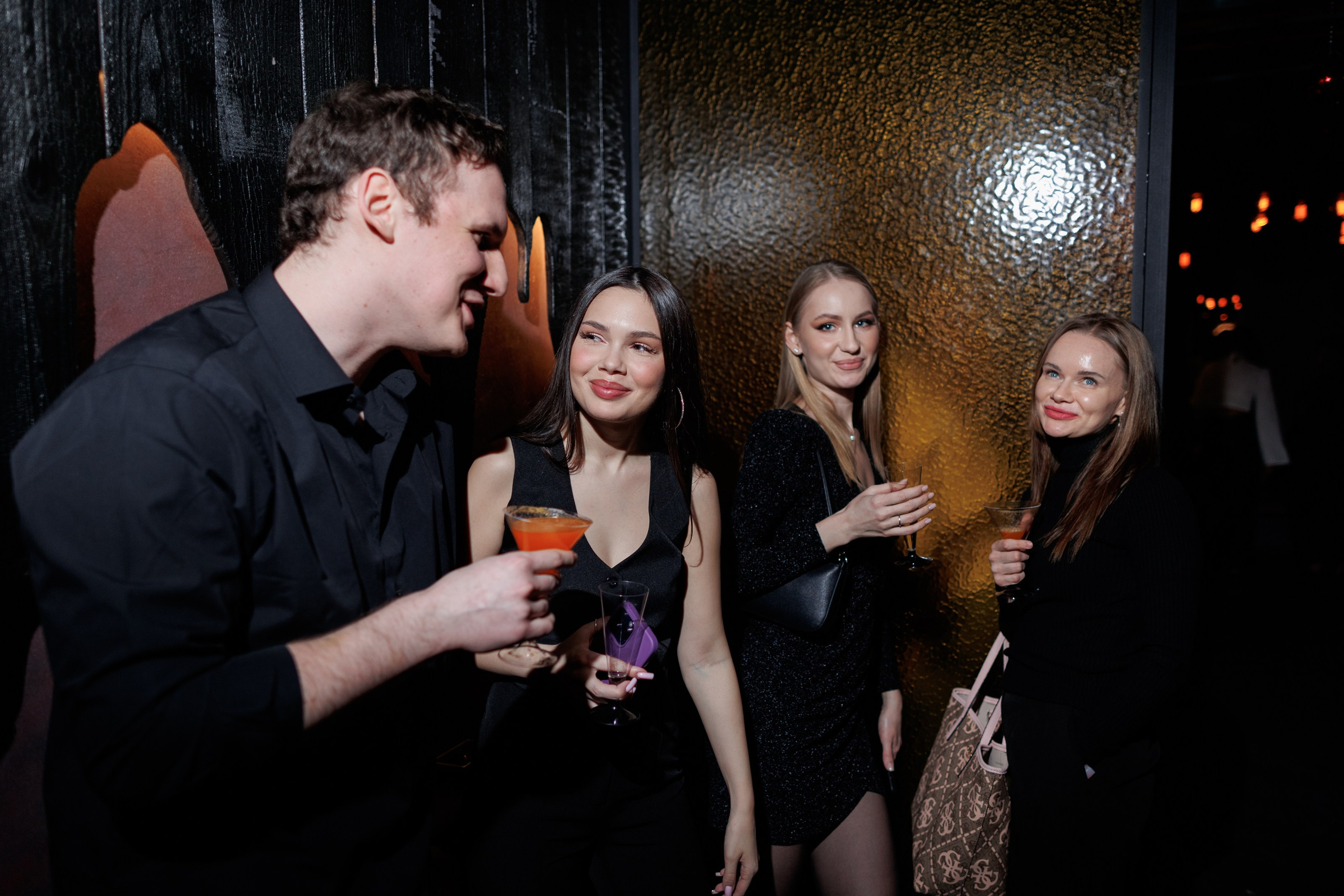 New Year Подружки 23/2024. Свадебный, портретный и репортажный фотограф Дмитрий Карпов