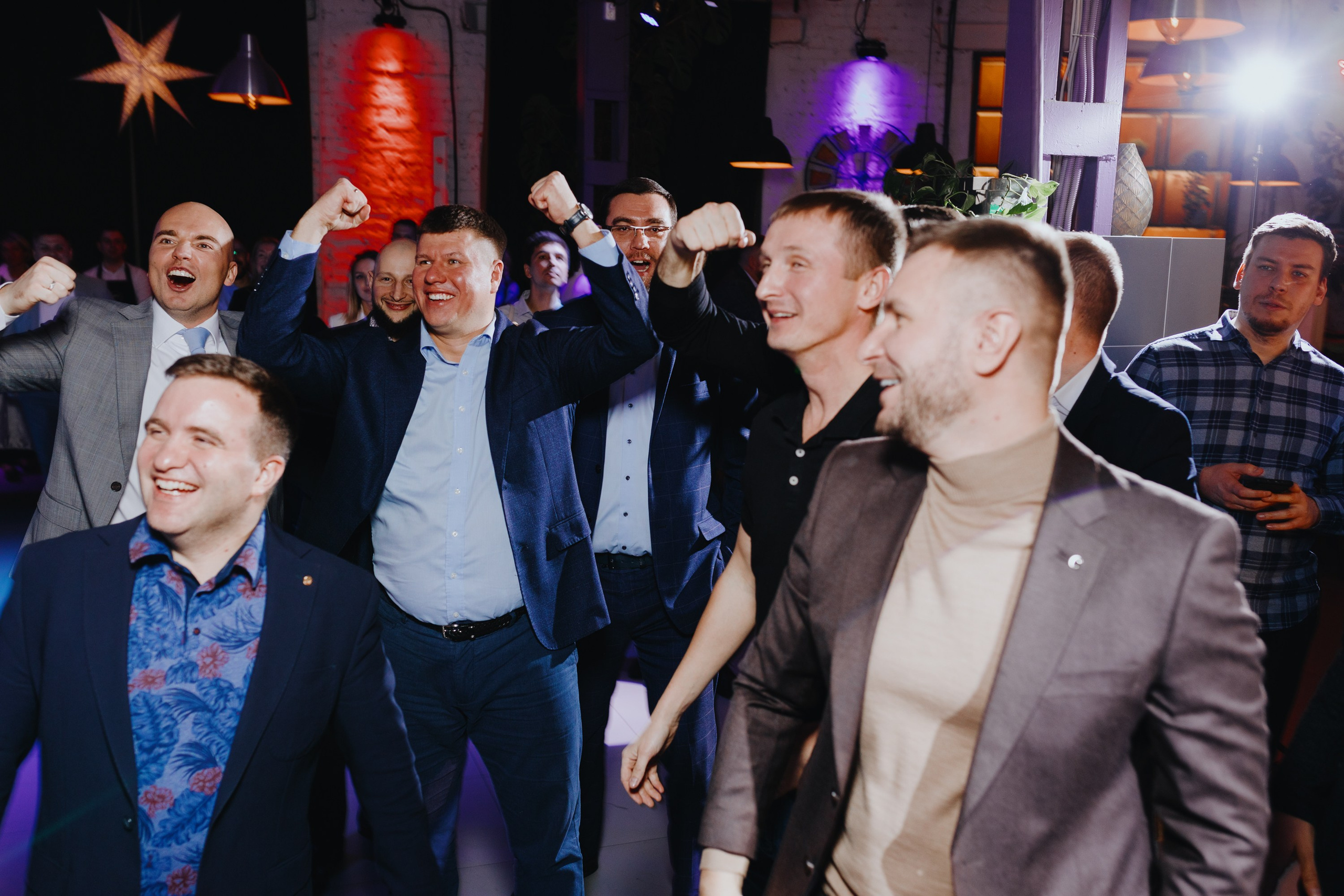 Свадьба Евгения и Юлии | Лофт Com.Nata. Фотограф Илья Чернов